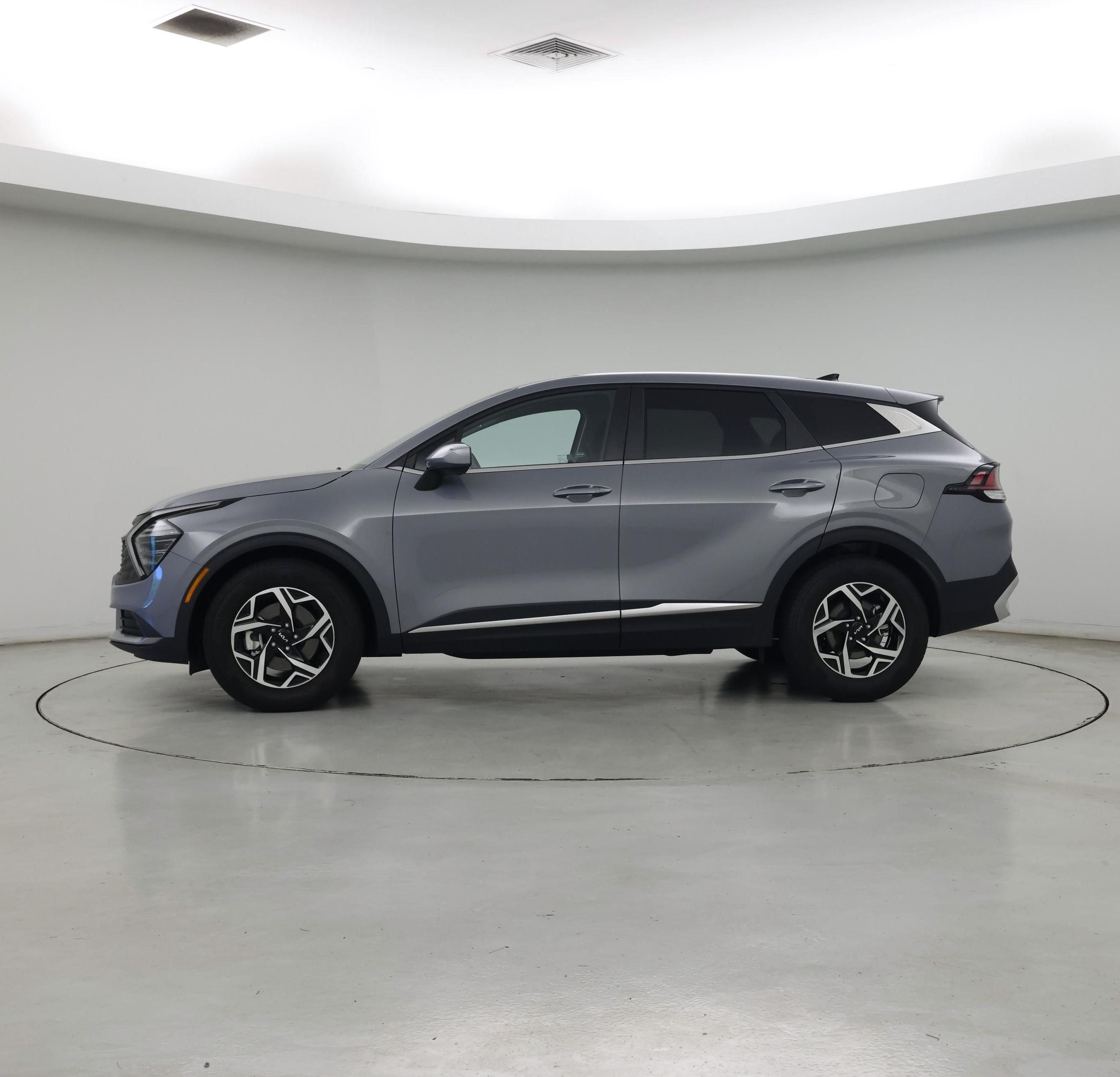 Thumbnail: 2025 Kia Sportage - 3