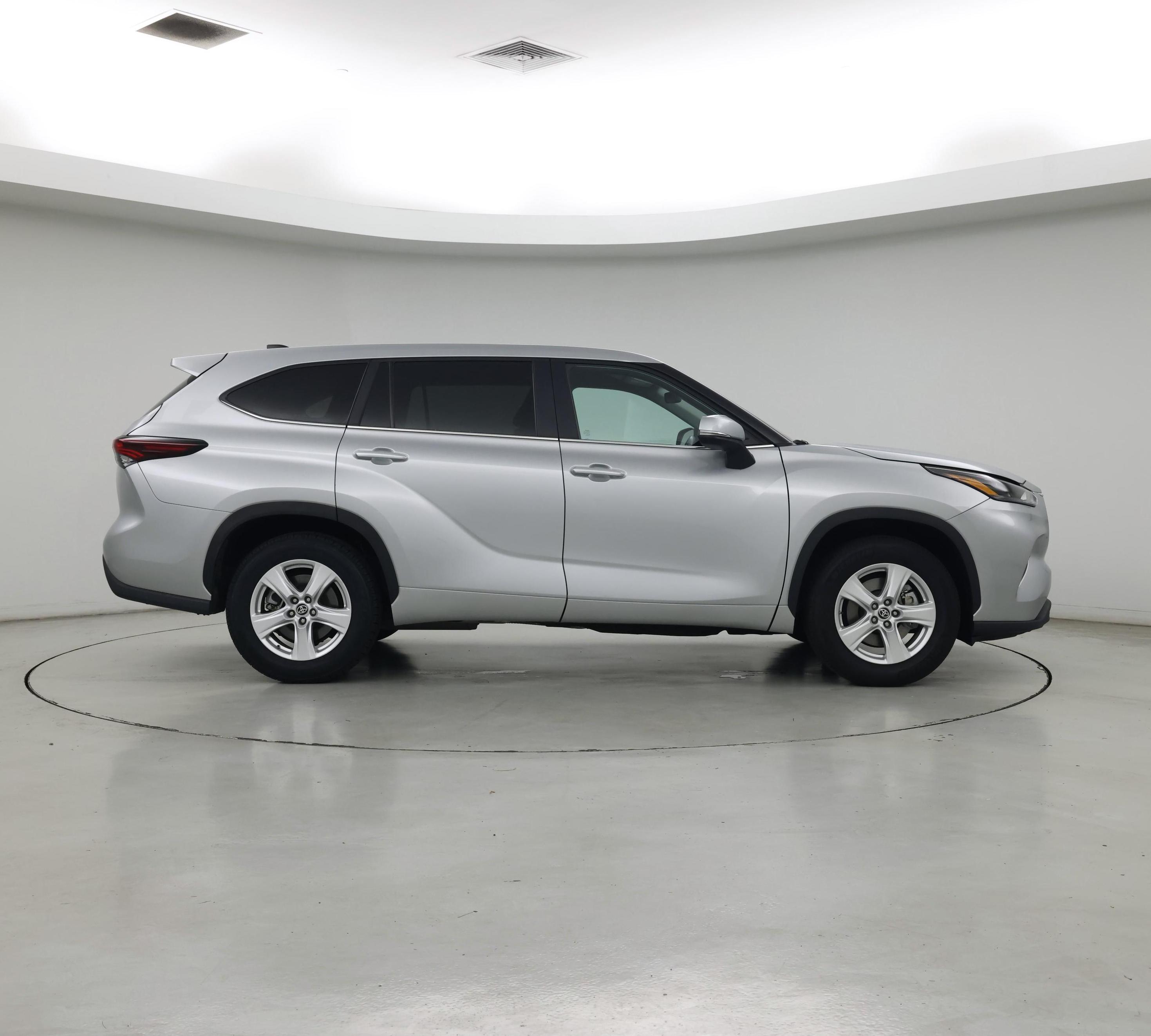 Thumbnail: 2025 Toyota Highlander - 7