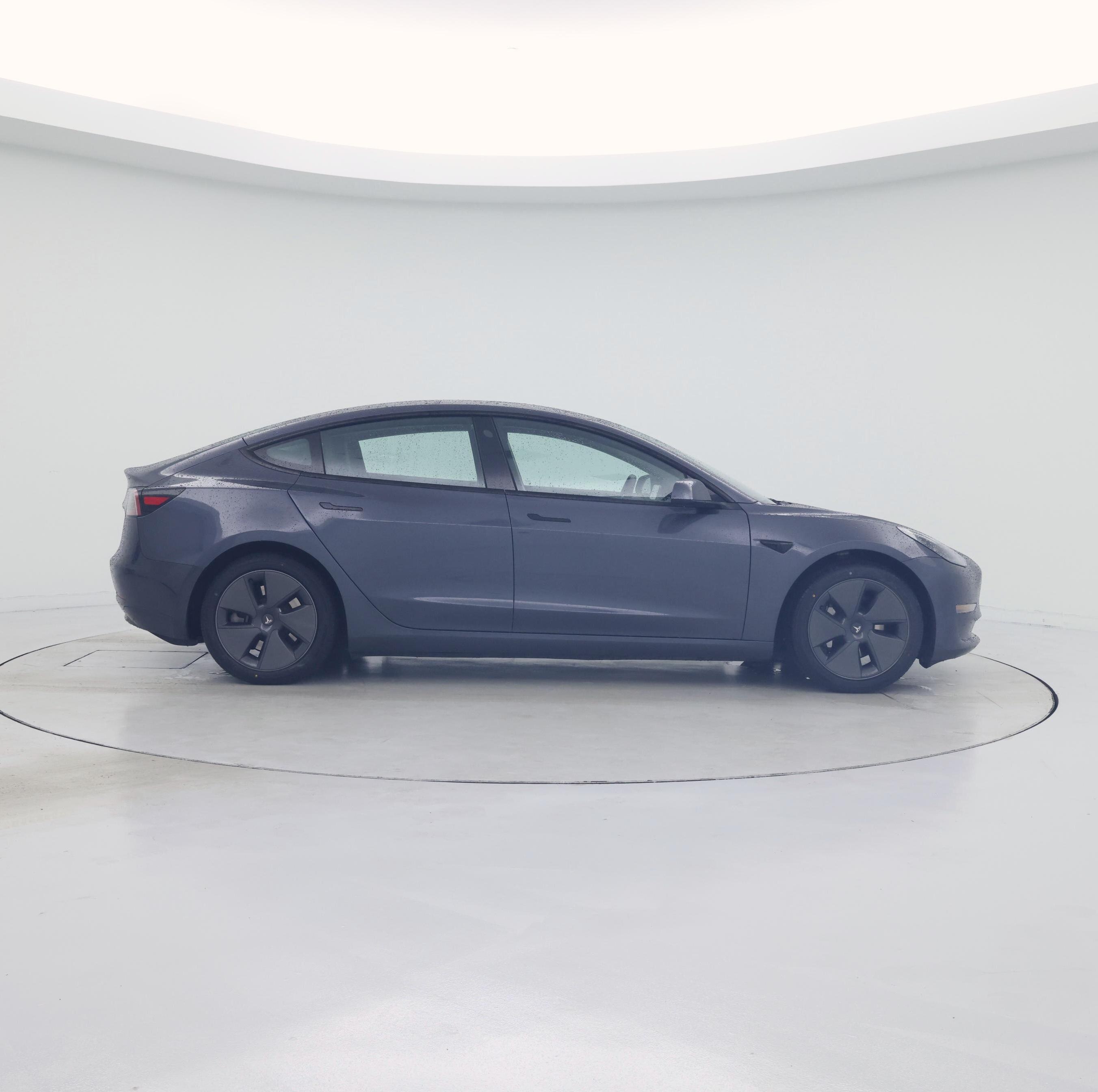 Thumbnail: 2023 Tesla Model 3 - 7