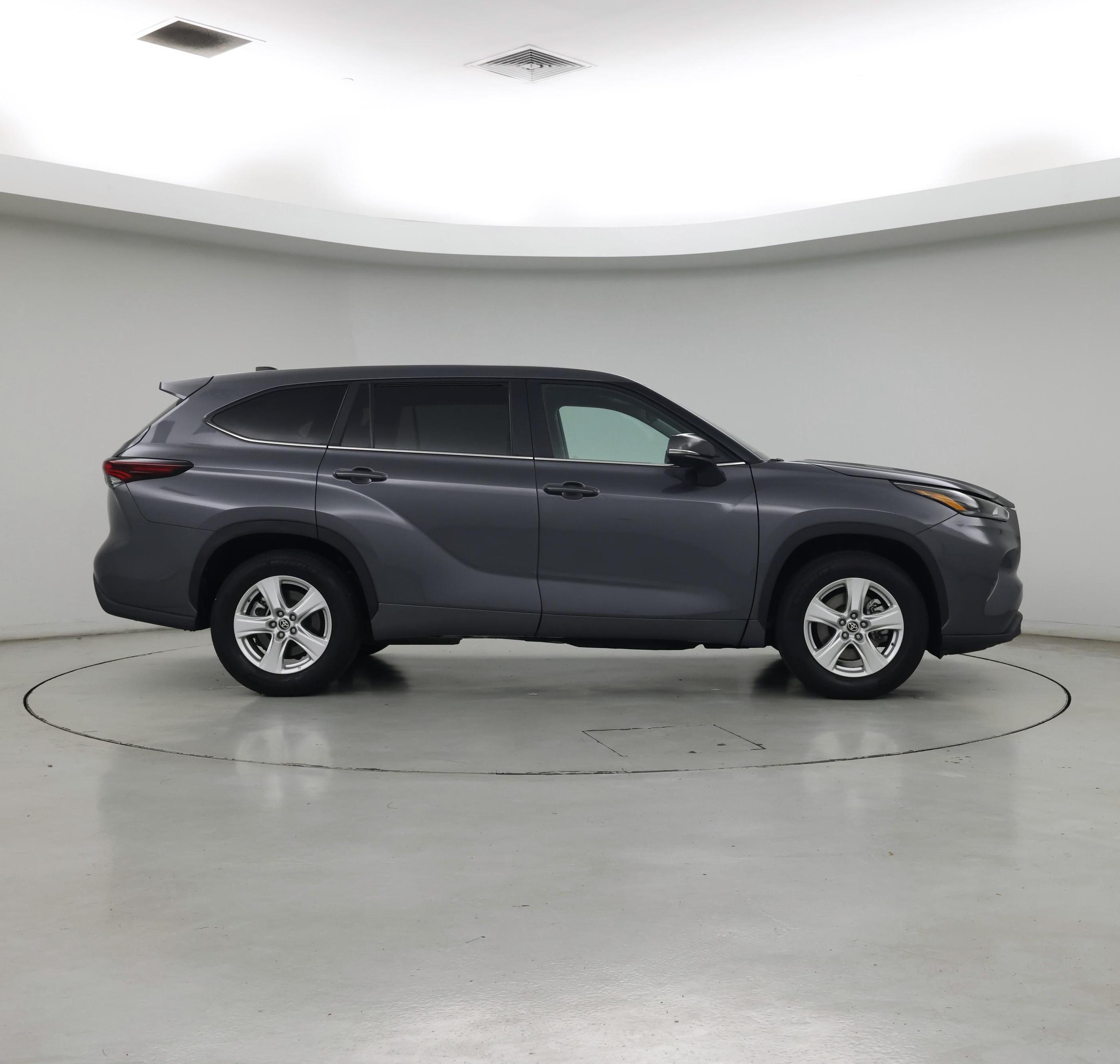 Thumbnail: 2025 Toyota Highlander - 7