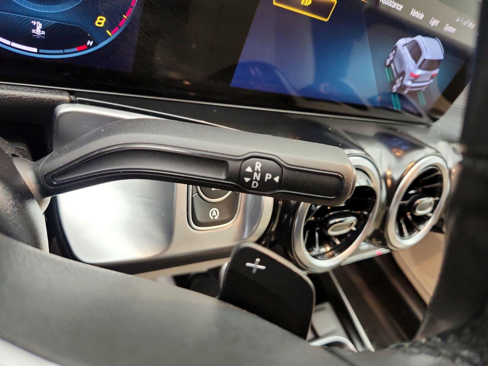 2022 Mercedes-Benz GLB Base - Photo 18