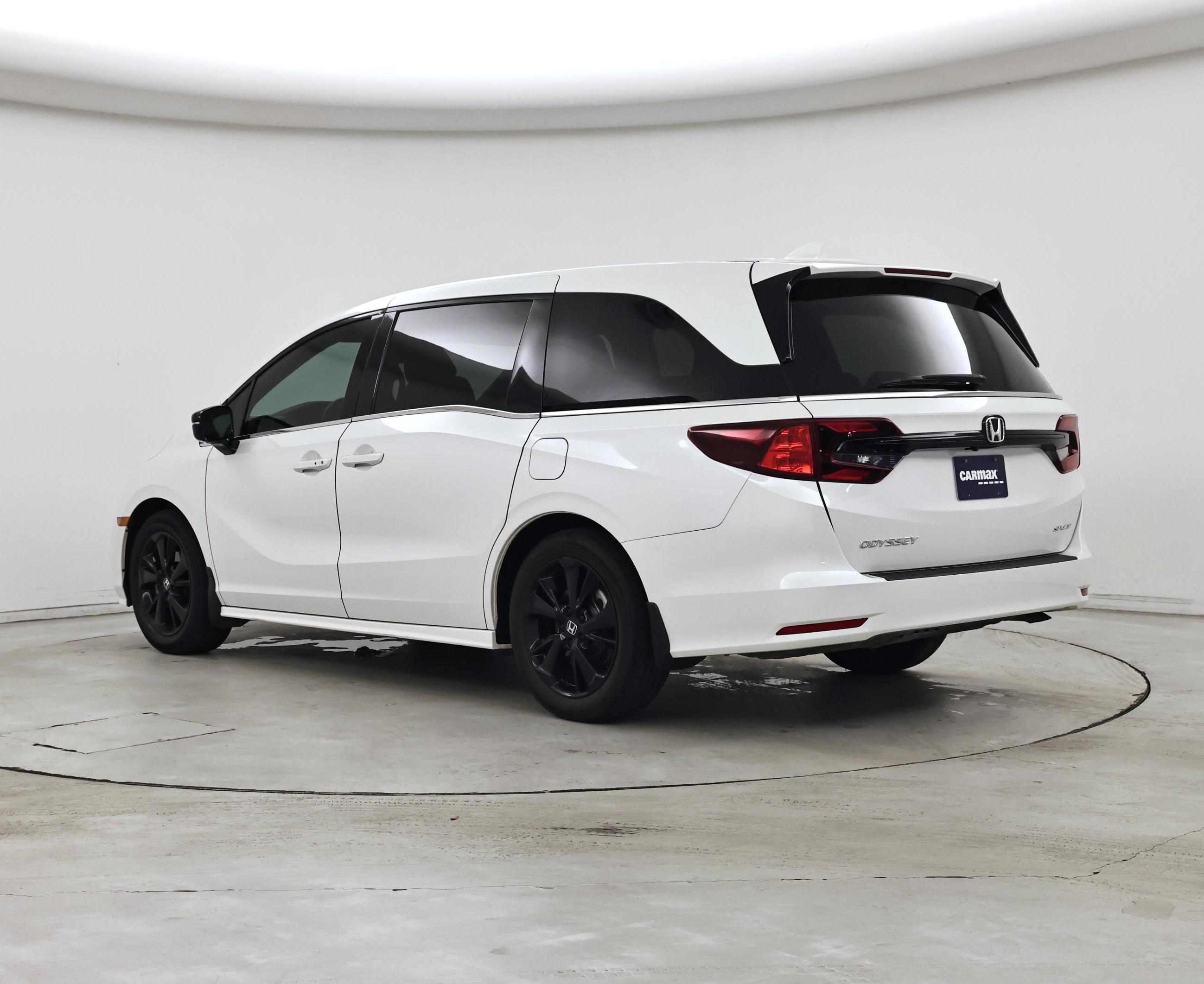 Thumbnail: 2023 Honda Odyssey - 4