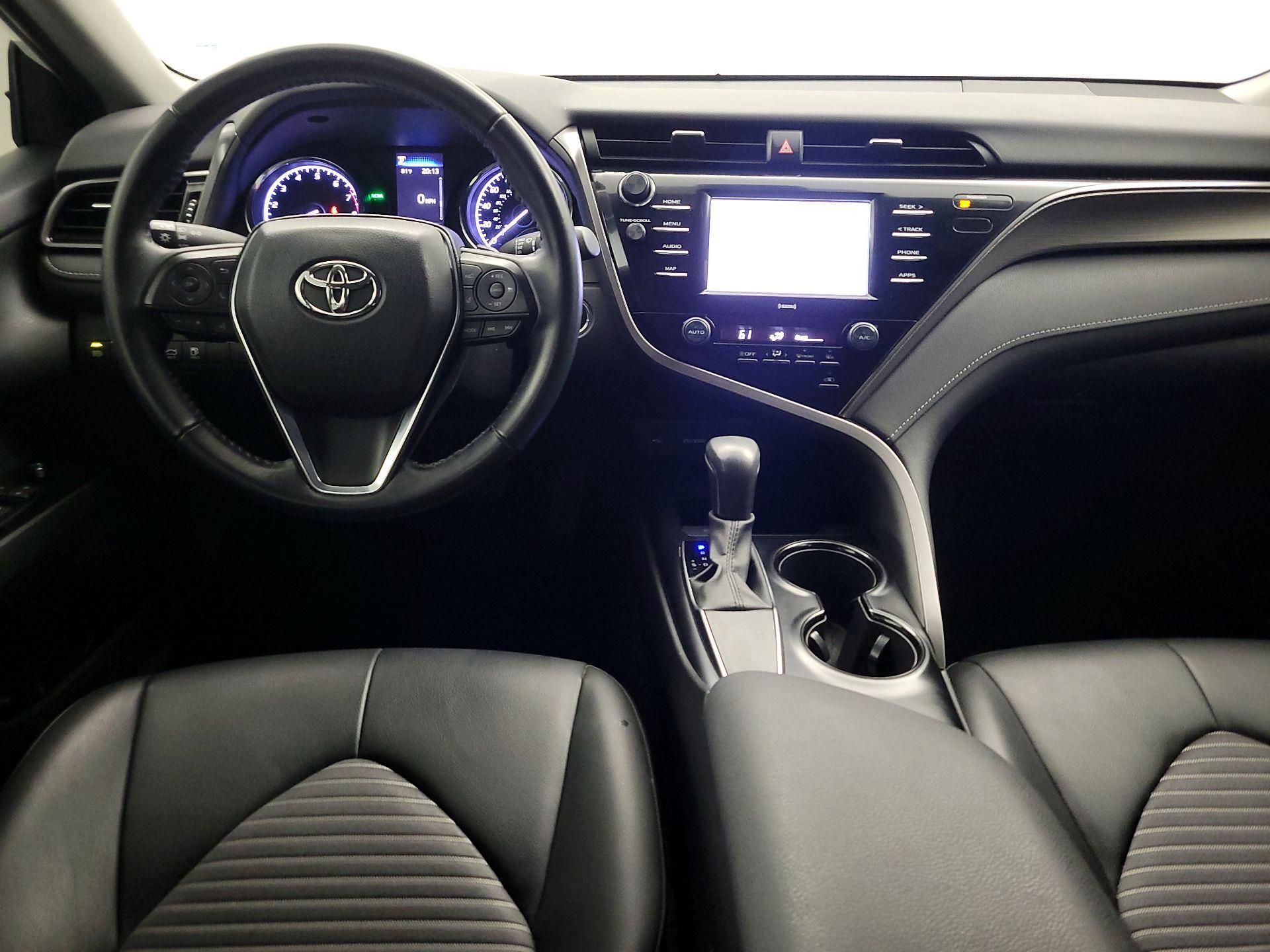 Thumbnail: 2020 Toyota Camry - 9