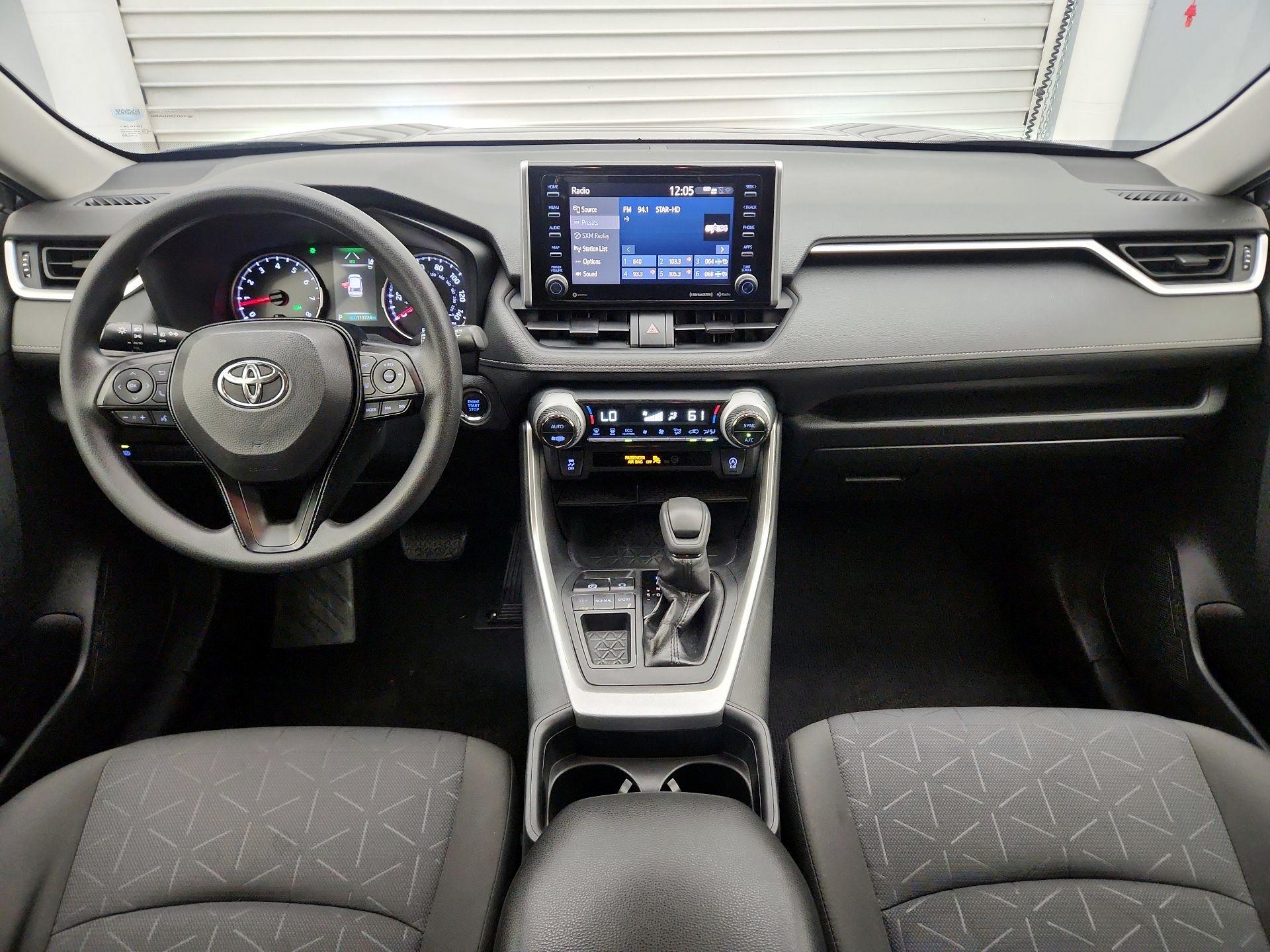 Thumbnail: 2020 Toyota RAV4 - 9