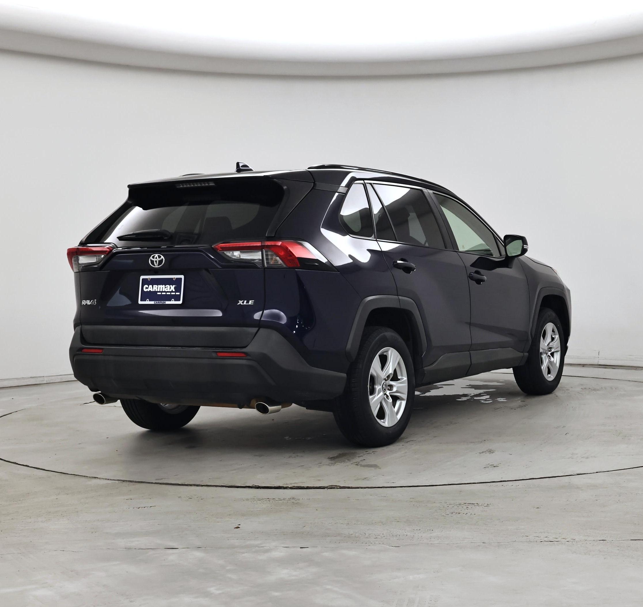 Thumbnail: 2020 Toyota RAV4 - 8
