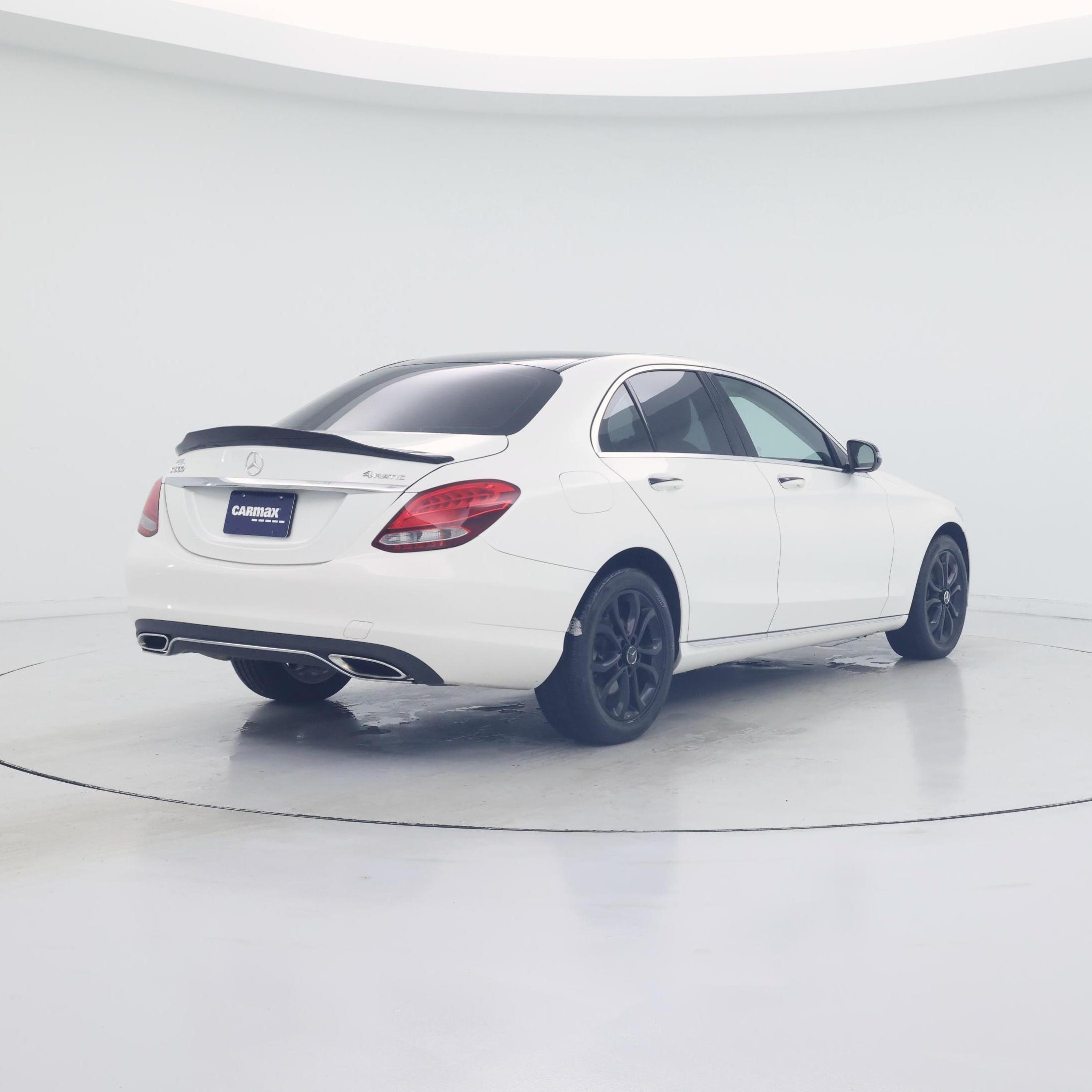 Thumbnail: 2016 Mercedes-Benz C-Class - 8