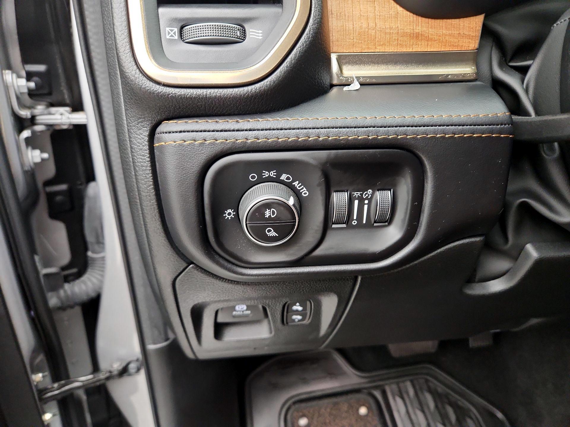 Thumbnail: 2023 RAM 1500 - 13