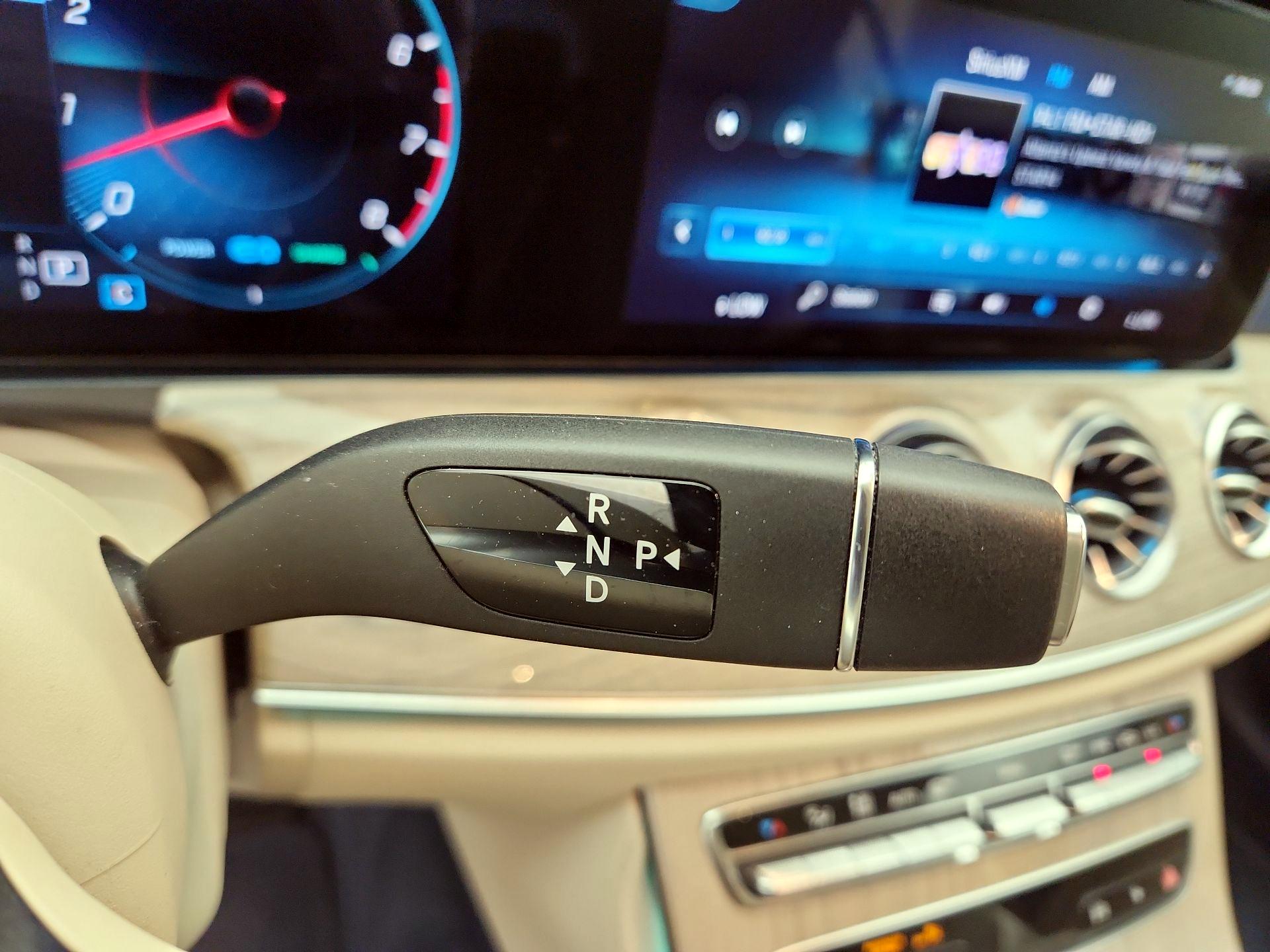 Thumbnail: 2023 Mercedes-Benz E-Class - 18