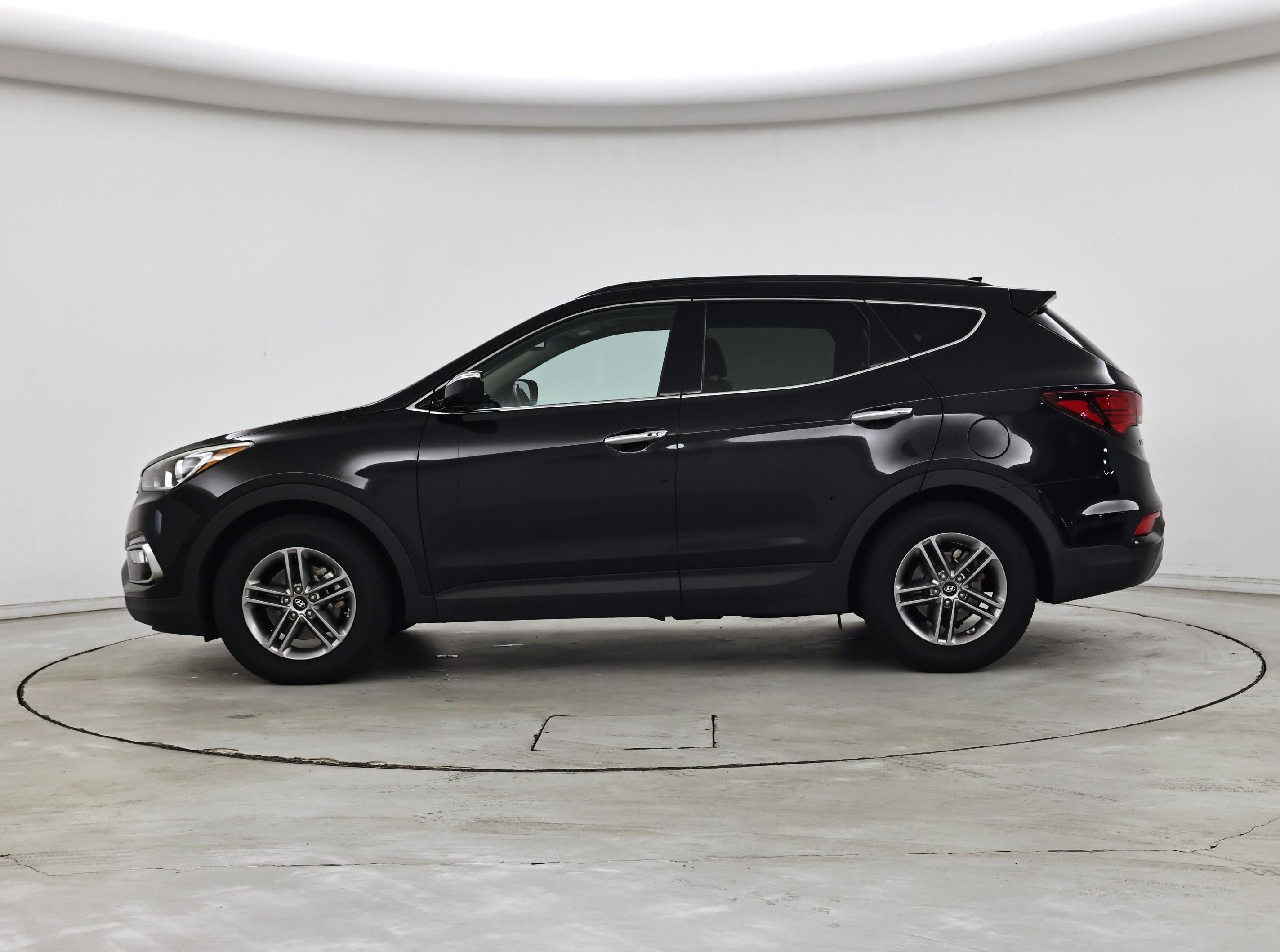 Thumbnail: 2017 Hyundai Santa Fe - 3