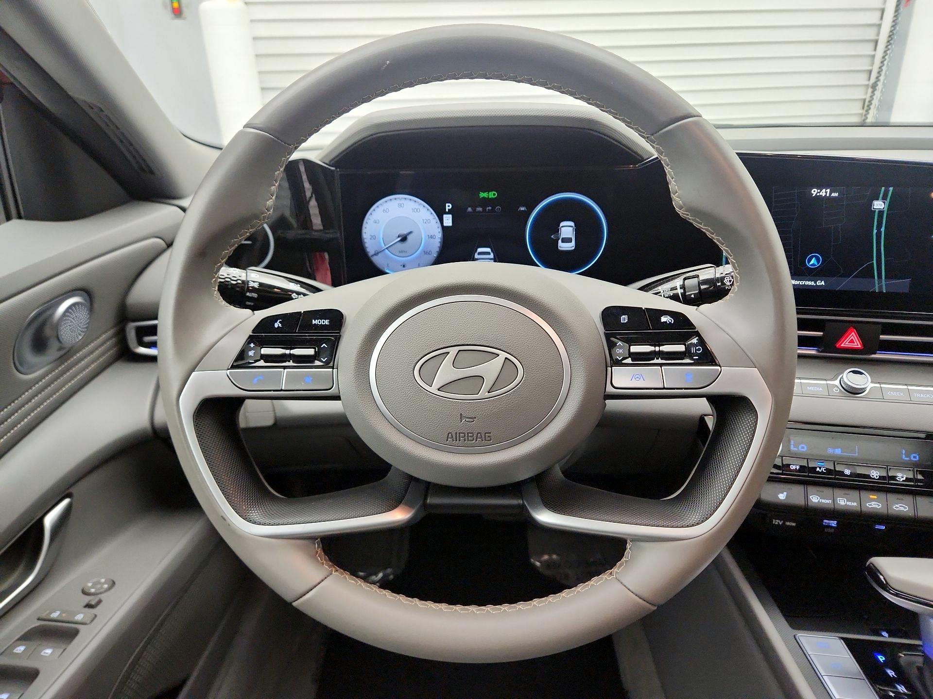 Thumbnail: 2025 Hyundai Elantra - 10