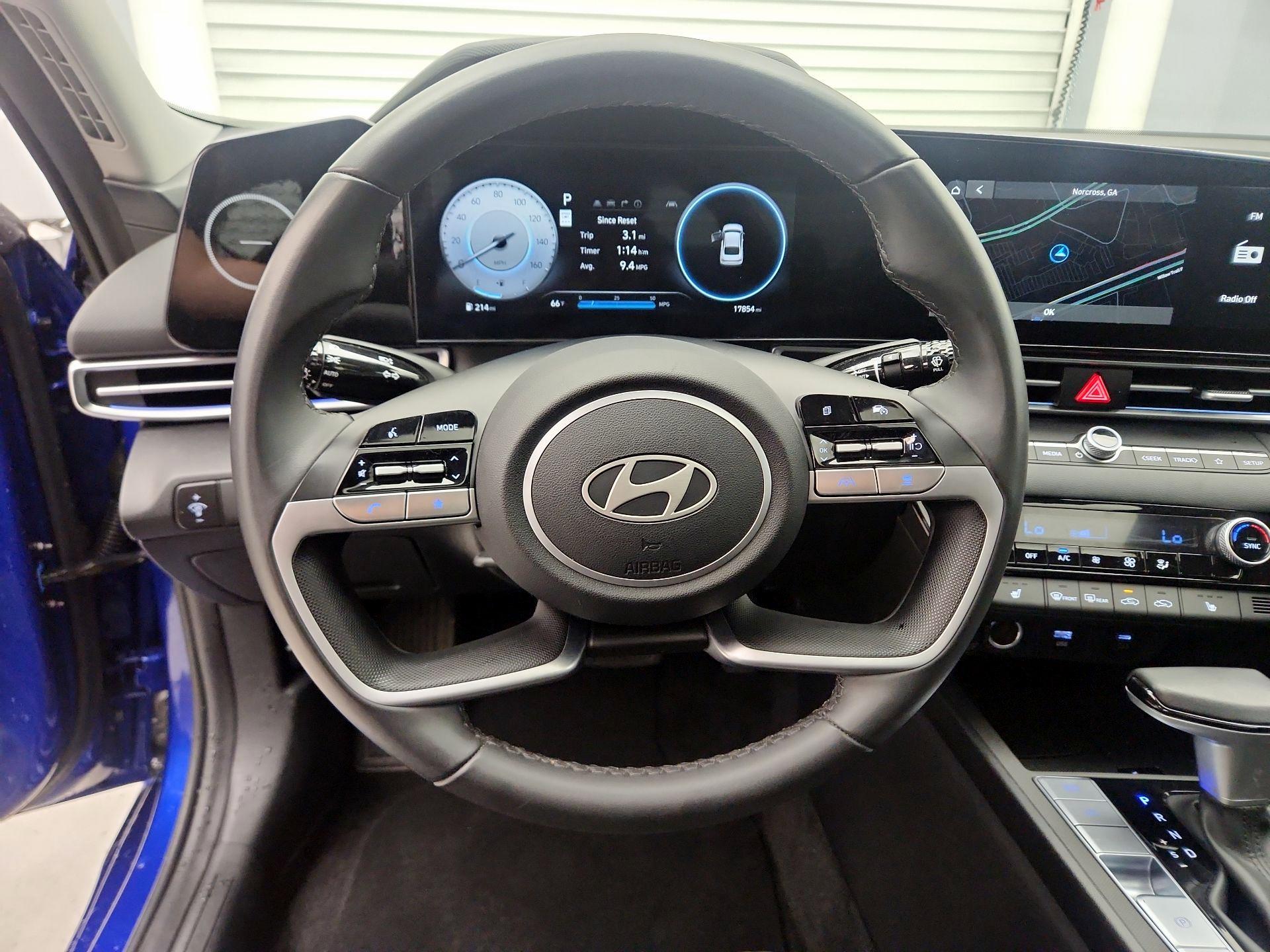Thumbnail: 2025 Hyundai Elantra - 10