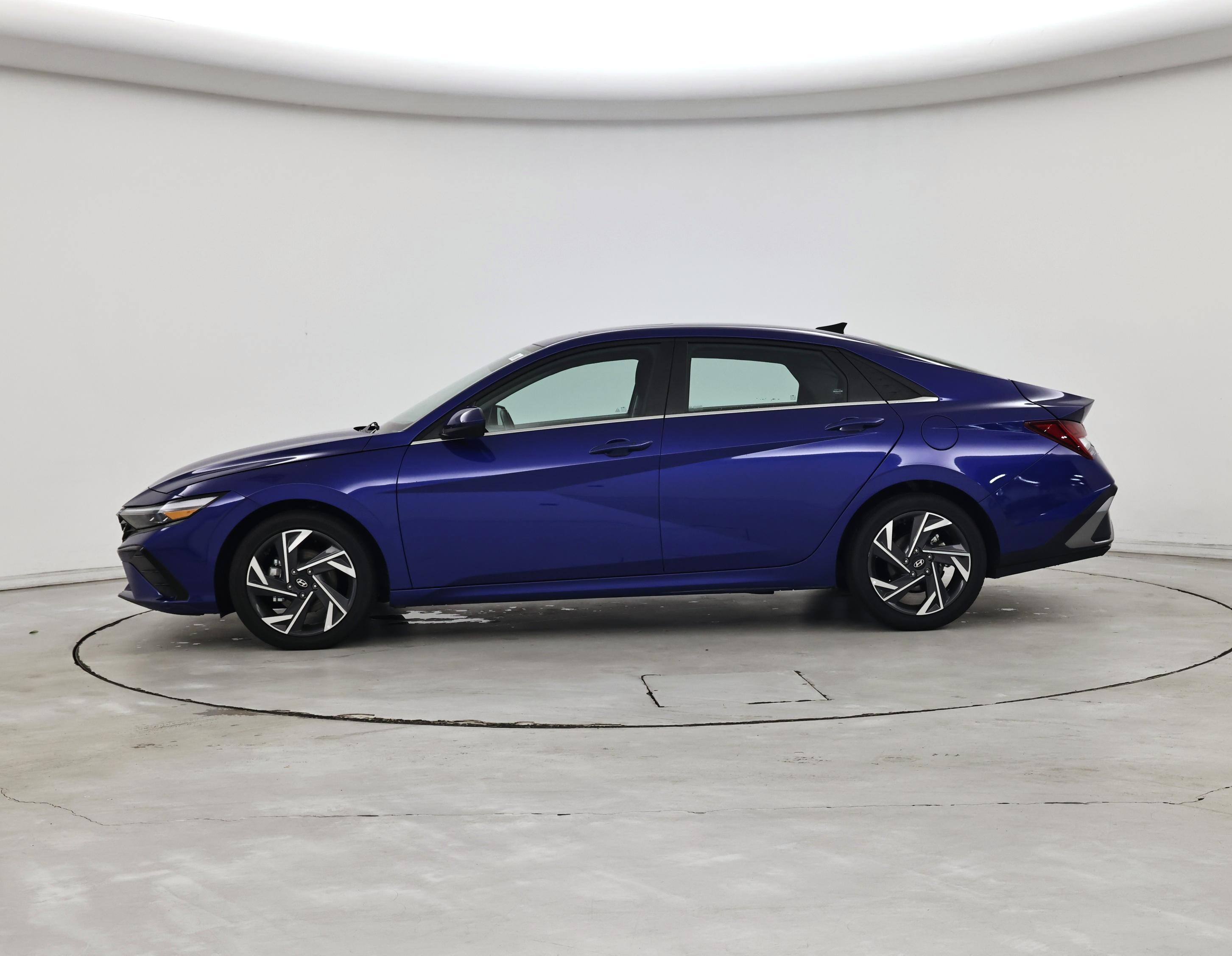 Thumbnail: 2025 Hyundai Elantra - 3