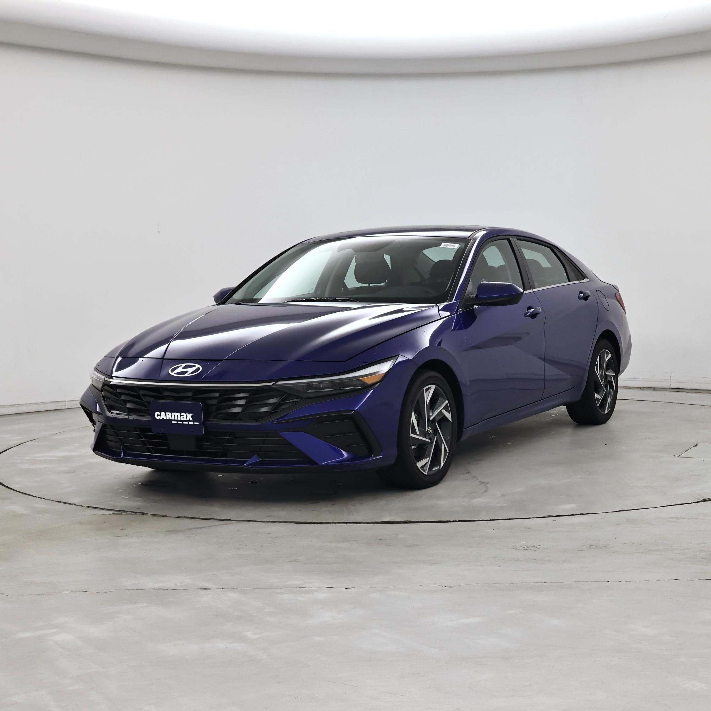 Thumbnail: 2025 Hyundai Elantra - 4