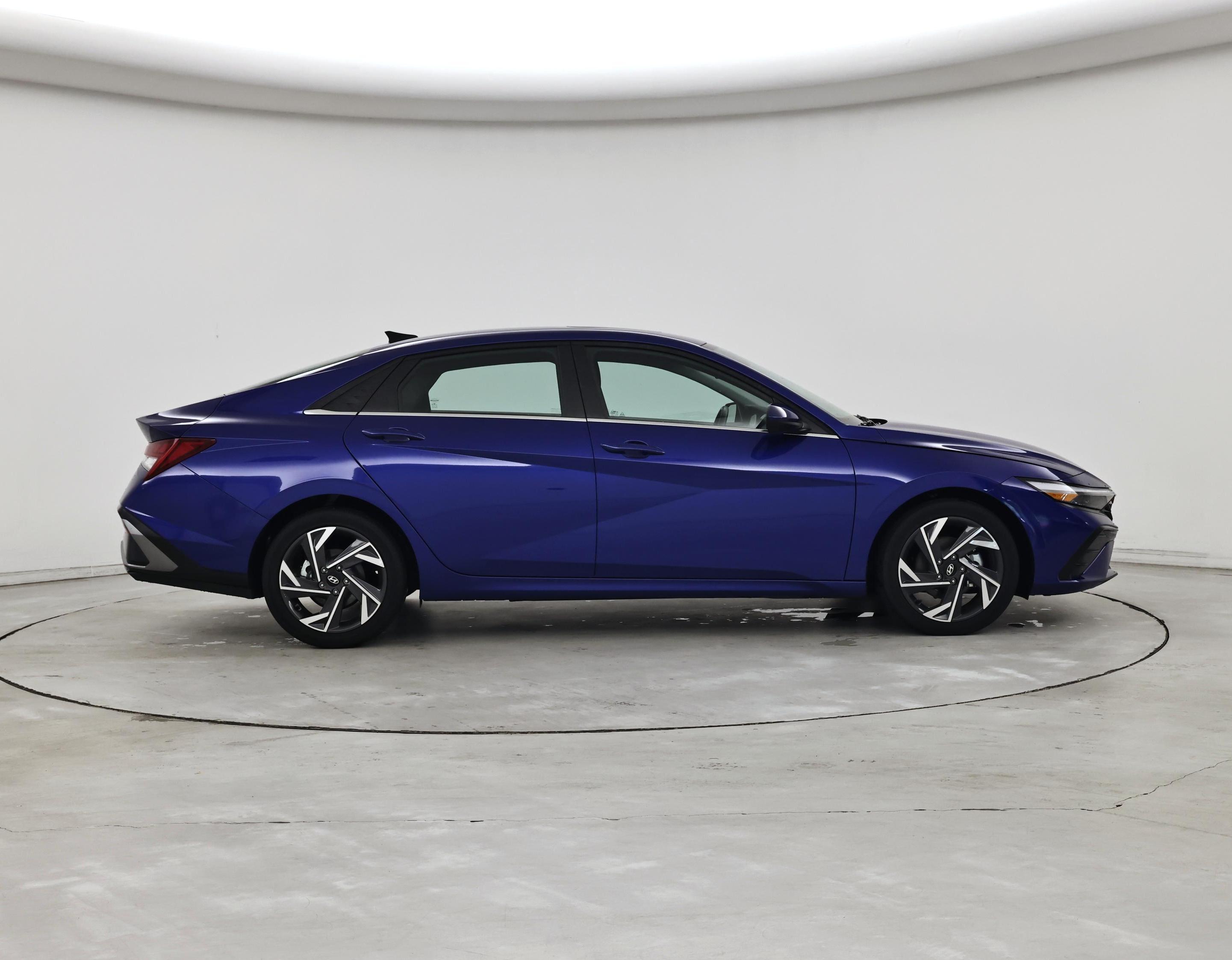 Thumbnail: 2025 Hyundai Elantra - 7