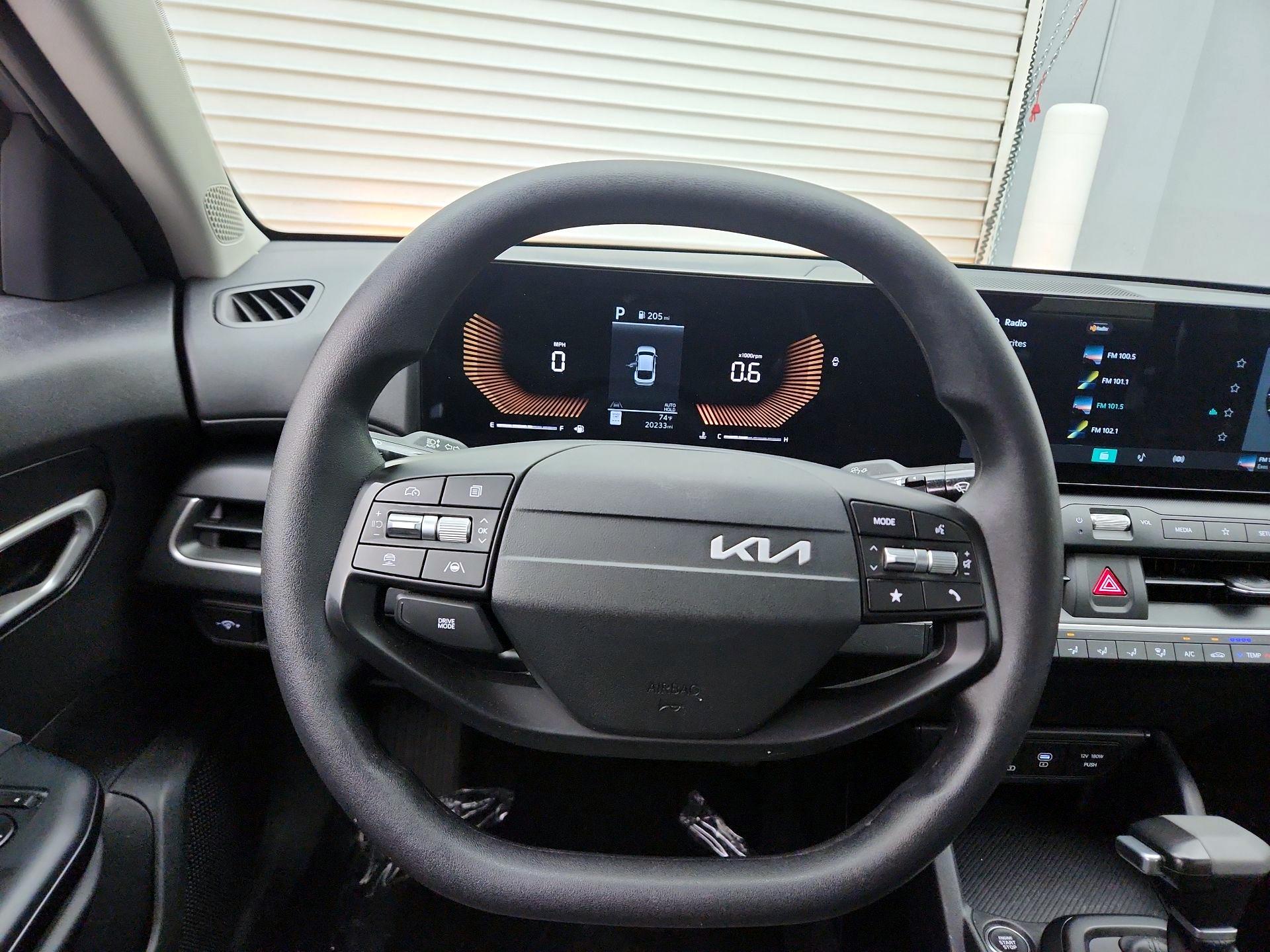 Thumbnail: 2025 Kia K4 - 10