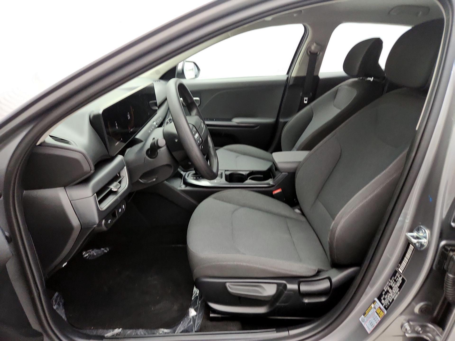 Thumbnail: 2025 Kia K4 - 11