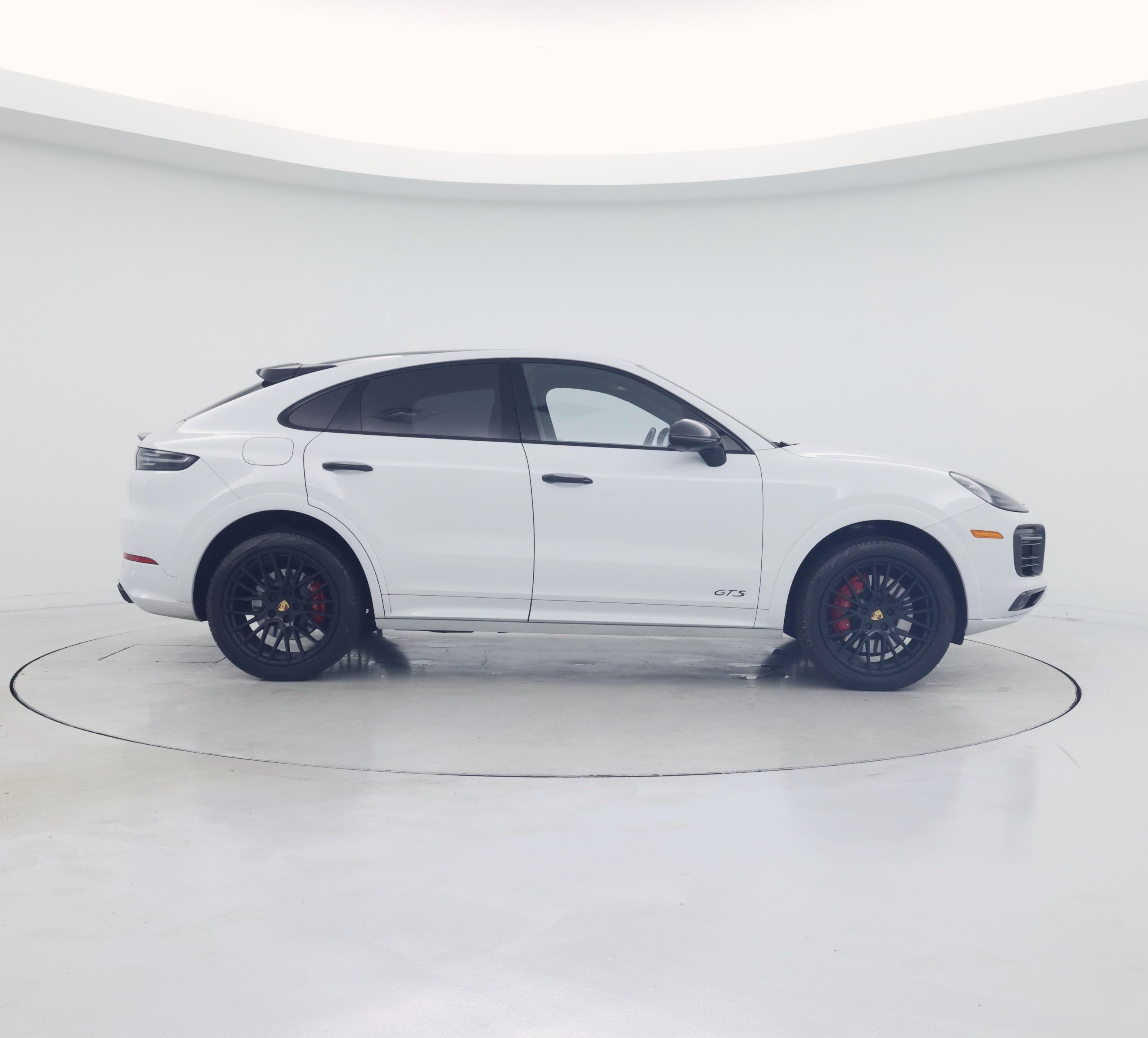 Thumbnail: 2023 Porsche Cayenne - 7