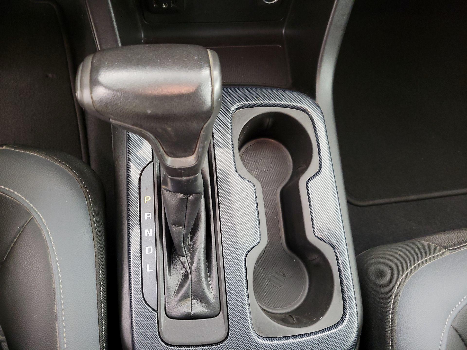 Thumbnail: 2019 Chevrolet Colorado - 17