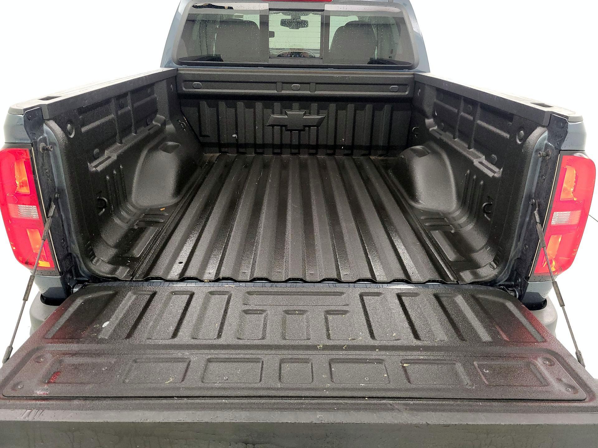 Thumbnail: 2019 Chevrolet Colorado - 20