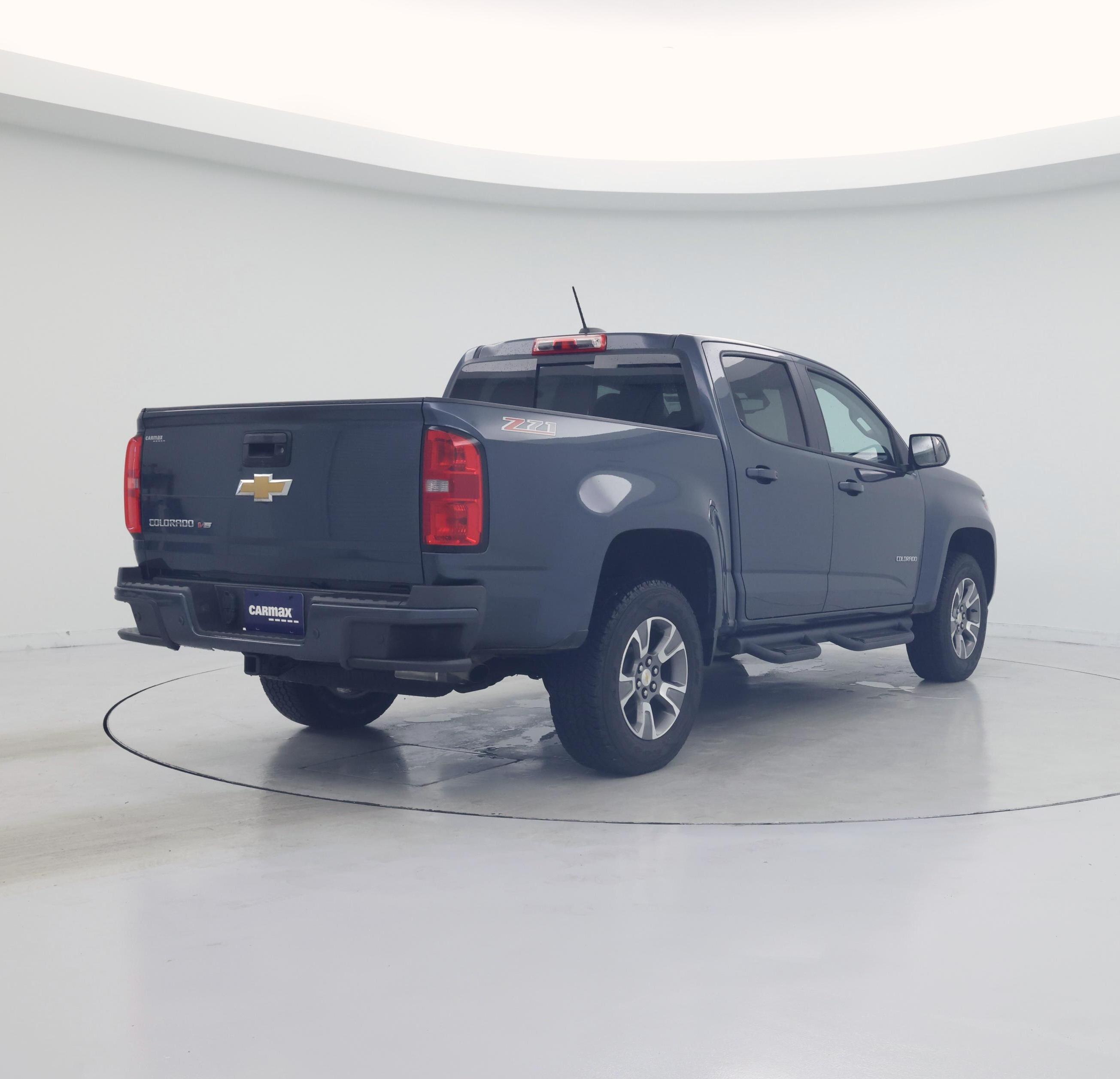 Thumbnail: 2019 Chevrolet Colorado - 8