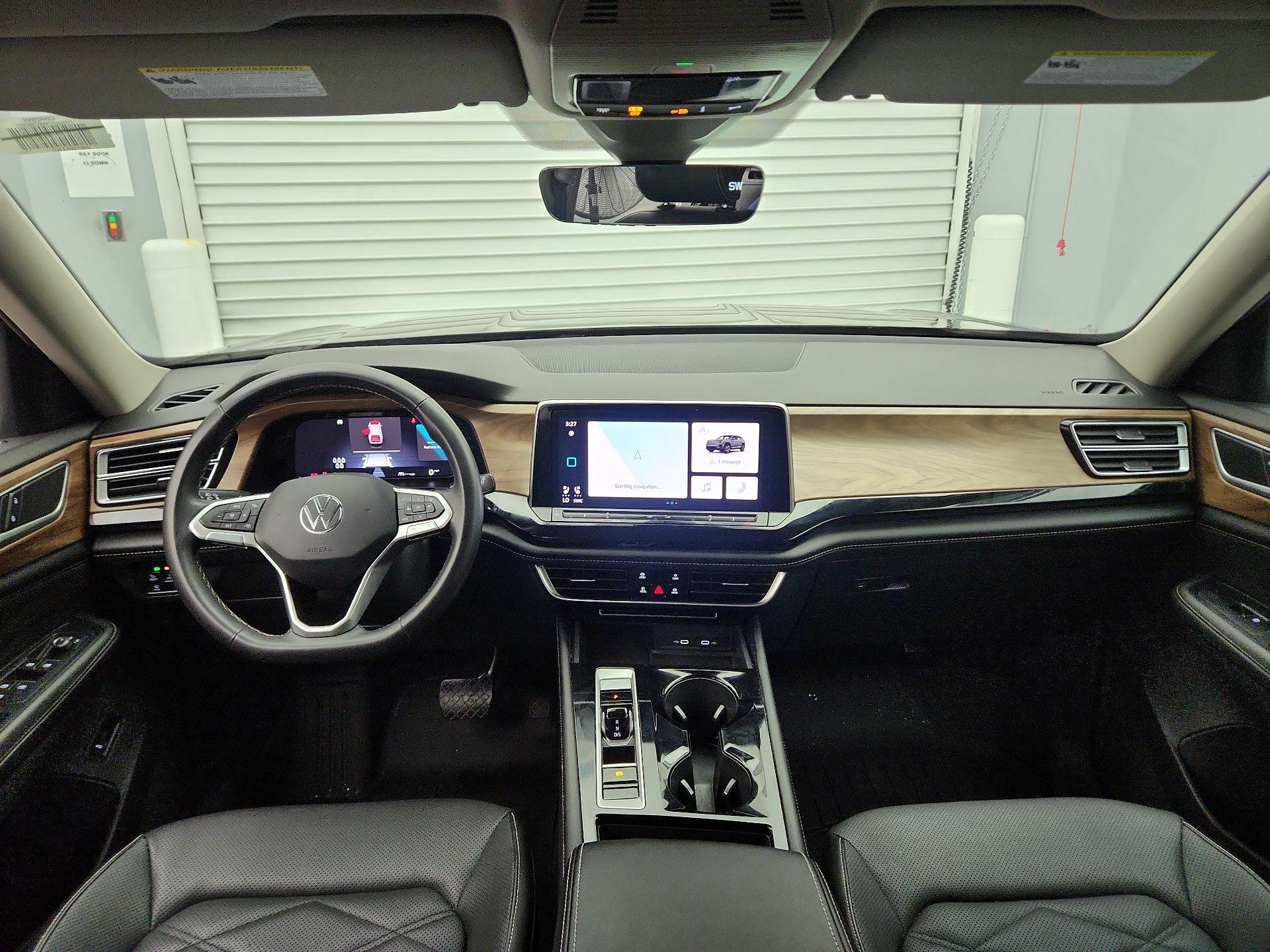 Thumbnail: 2024 Volkswagen Atlas - 9