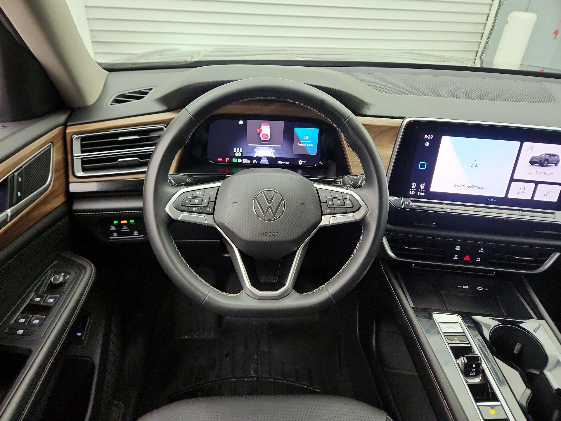 Thumbnail: 2024 Volkswagen Atlas - 10