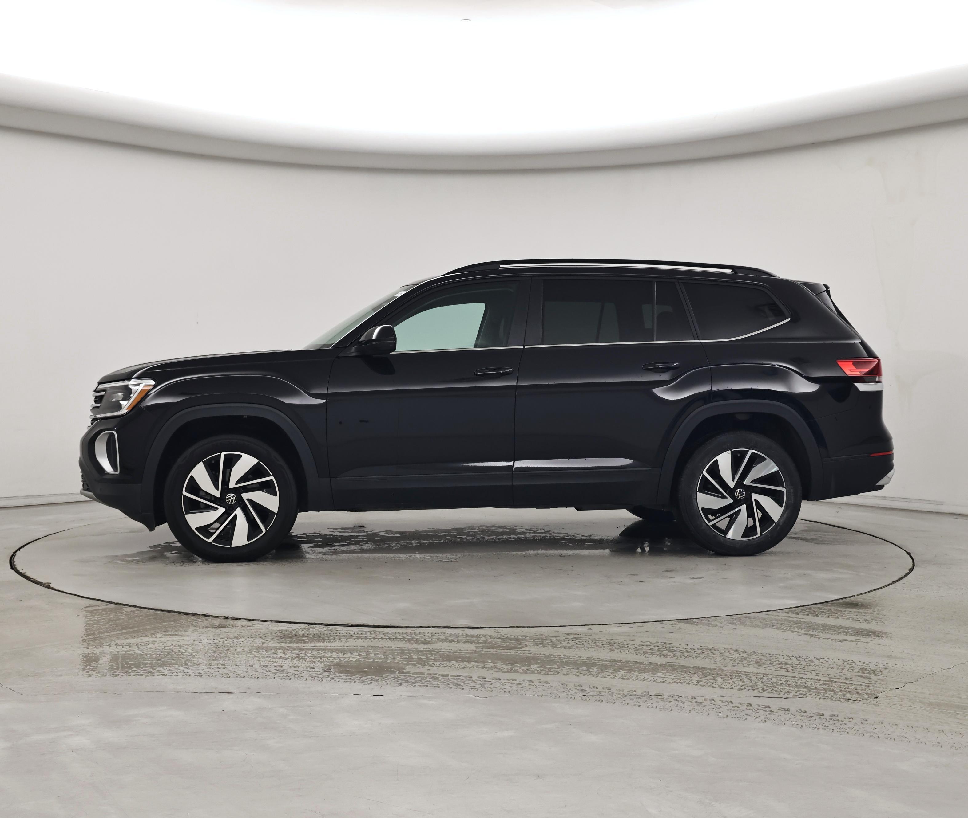 Thumbnail: 2024 Volkswagen Atlas - 3