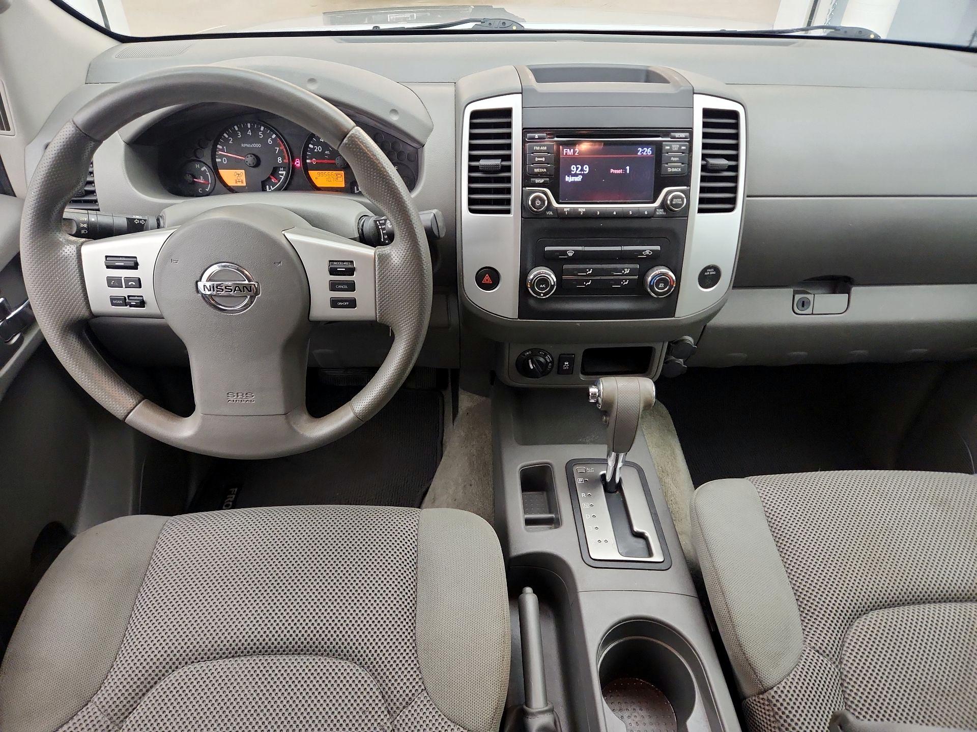 Thumbnail: 2015 Nissan Frontier - 9