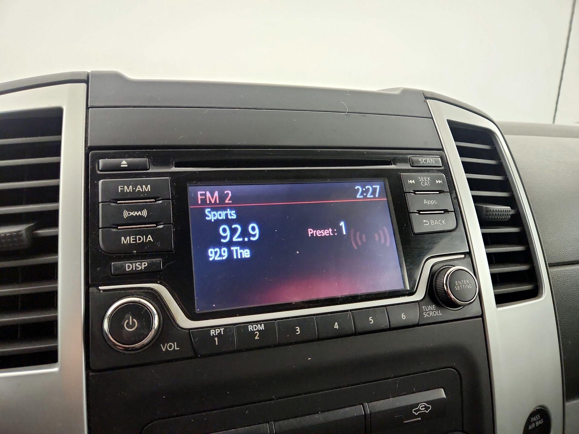 Thumbnail: 2015 Nissan Frontier - 14