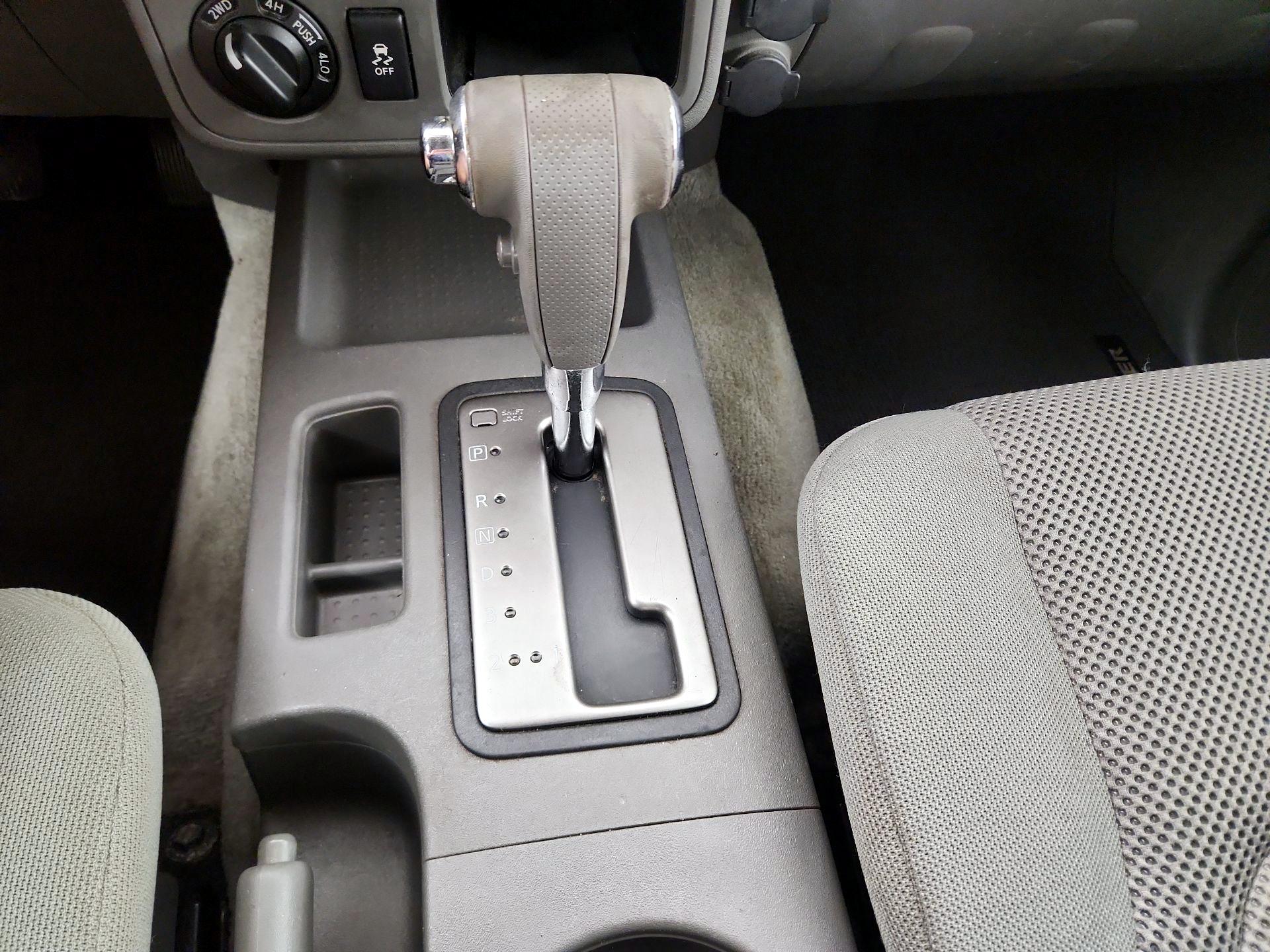 Thumbnail: 2015 Nissan Frontier - 16
