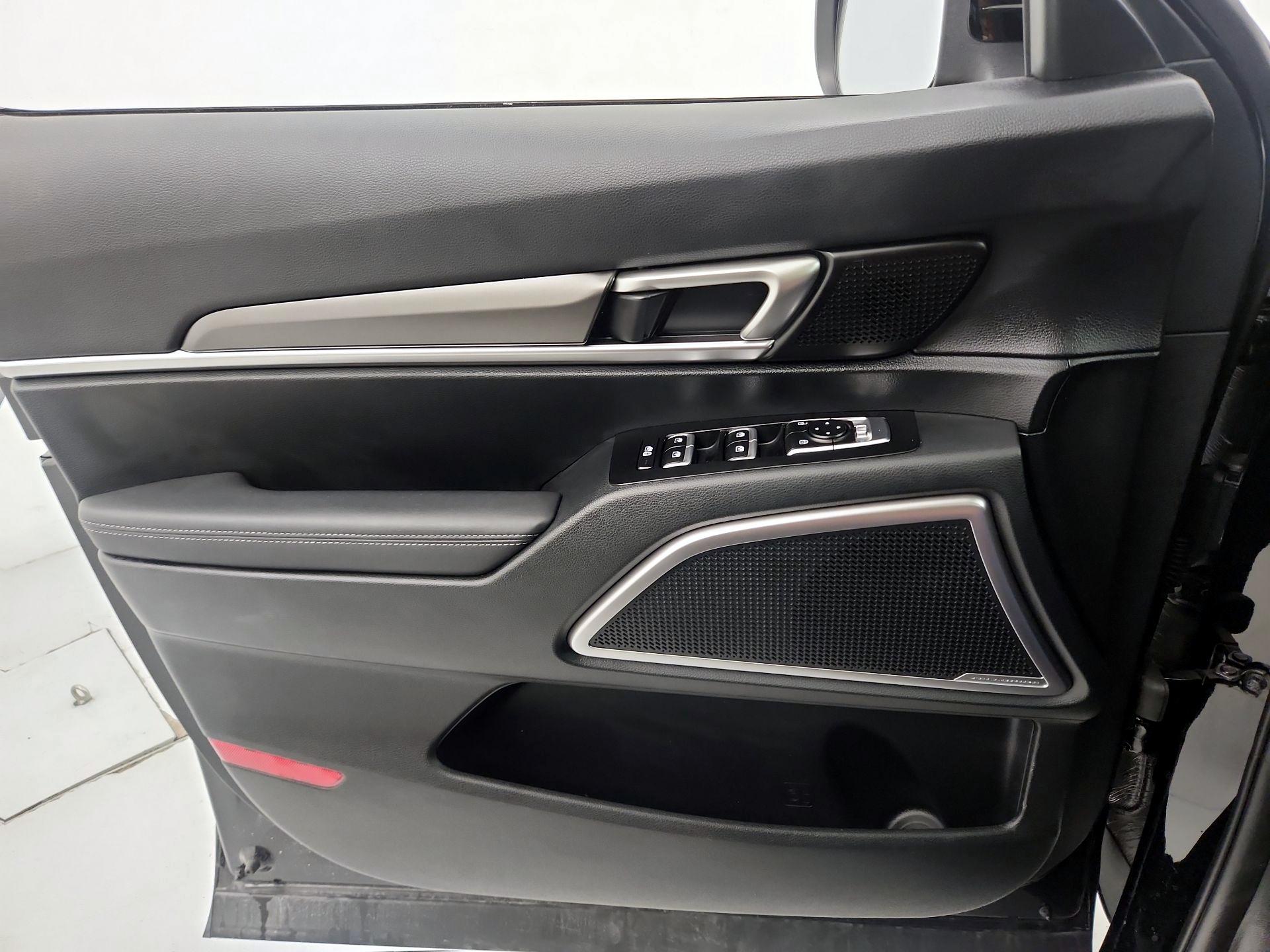 Thumbnail: 2025 Kia Telluride - 12