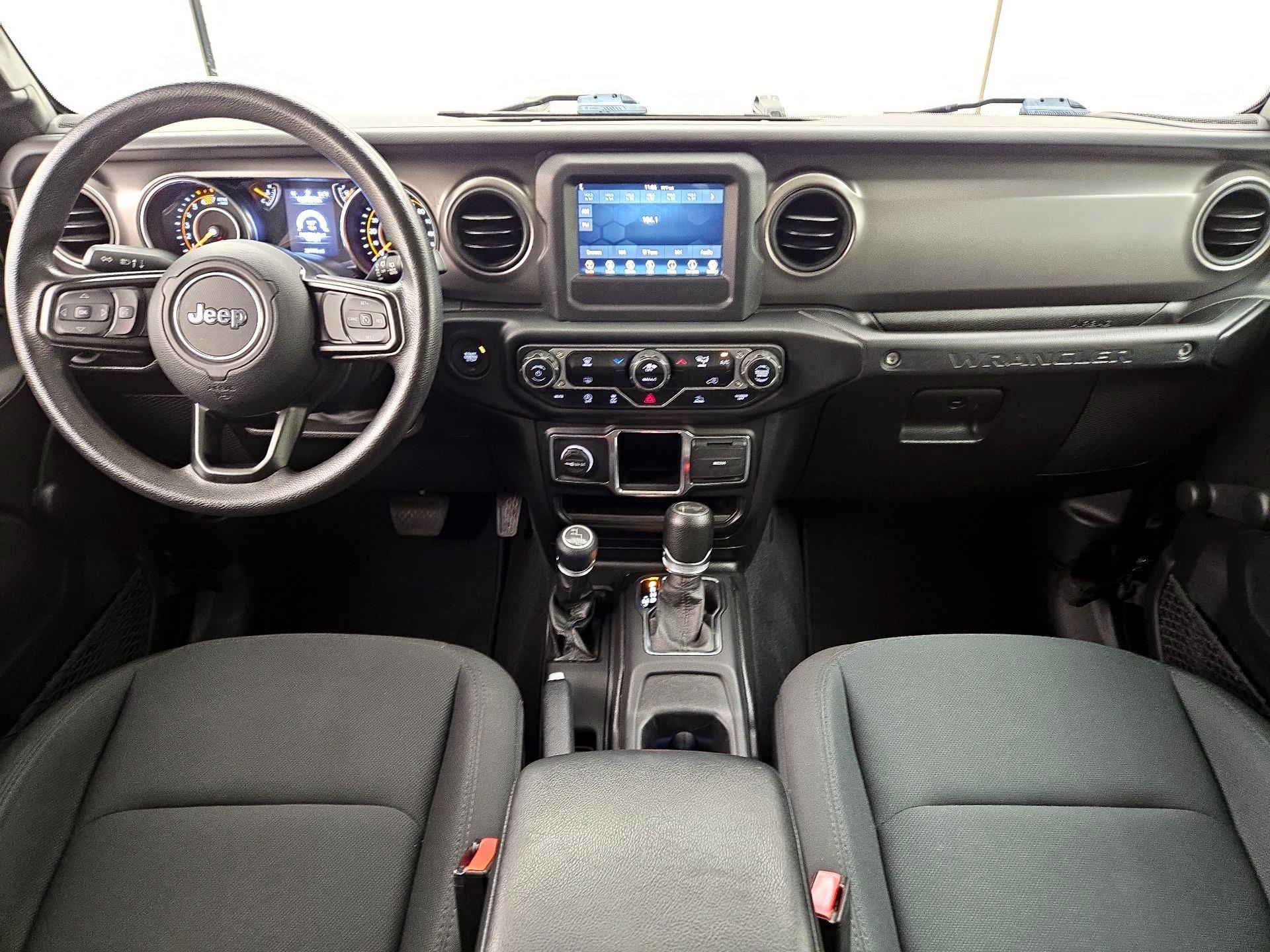 Thumbnail: 2022 Jeep Wrangler - 9