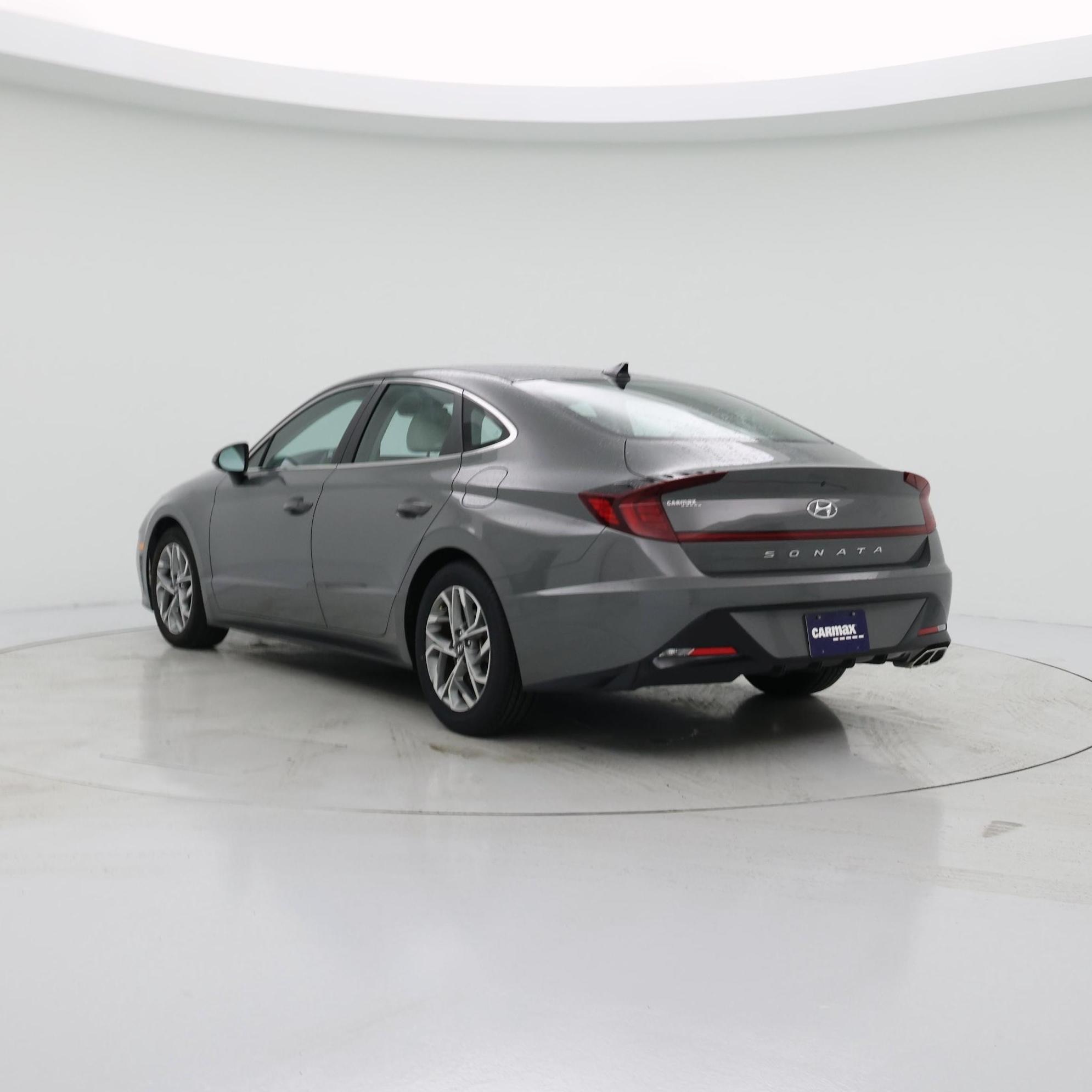 Thumbnail: 2023 Hyundai Sonata - 2
