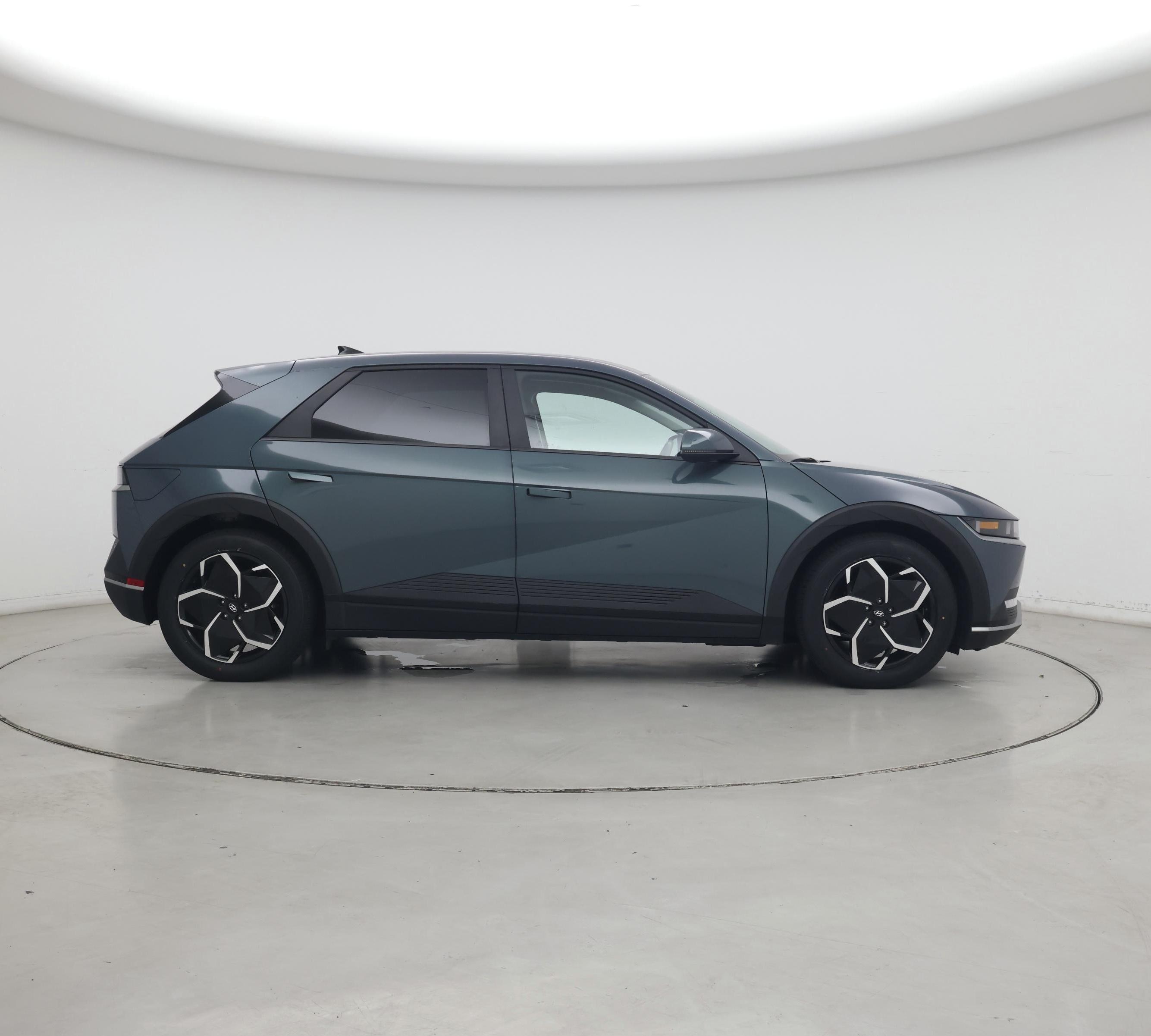 Thumbnail: 2024 Hyundai Ioniq 5 - 7