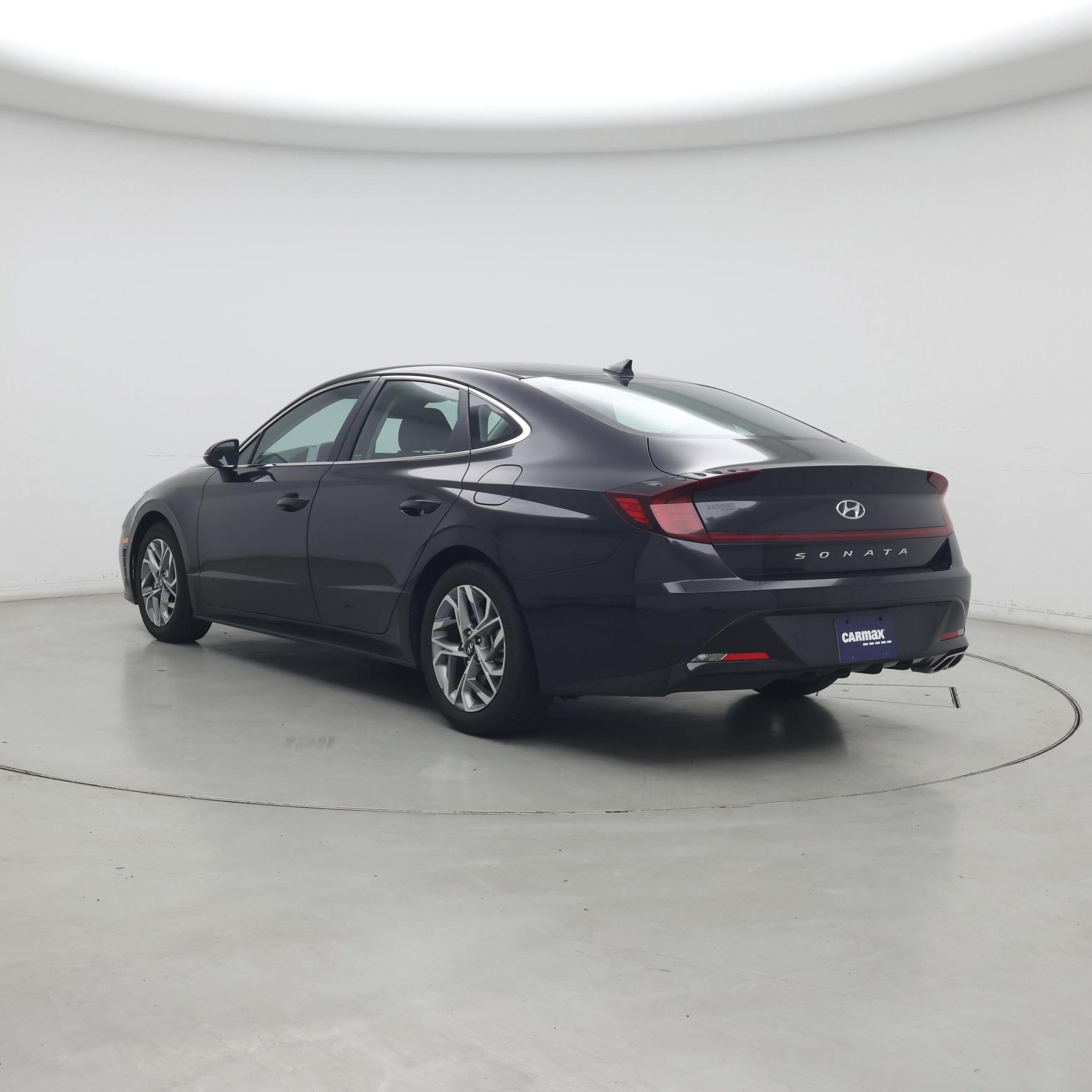 Thumbnail: 2023 Hyundai Sonata - 2