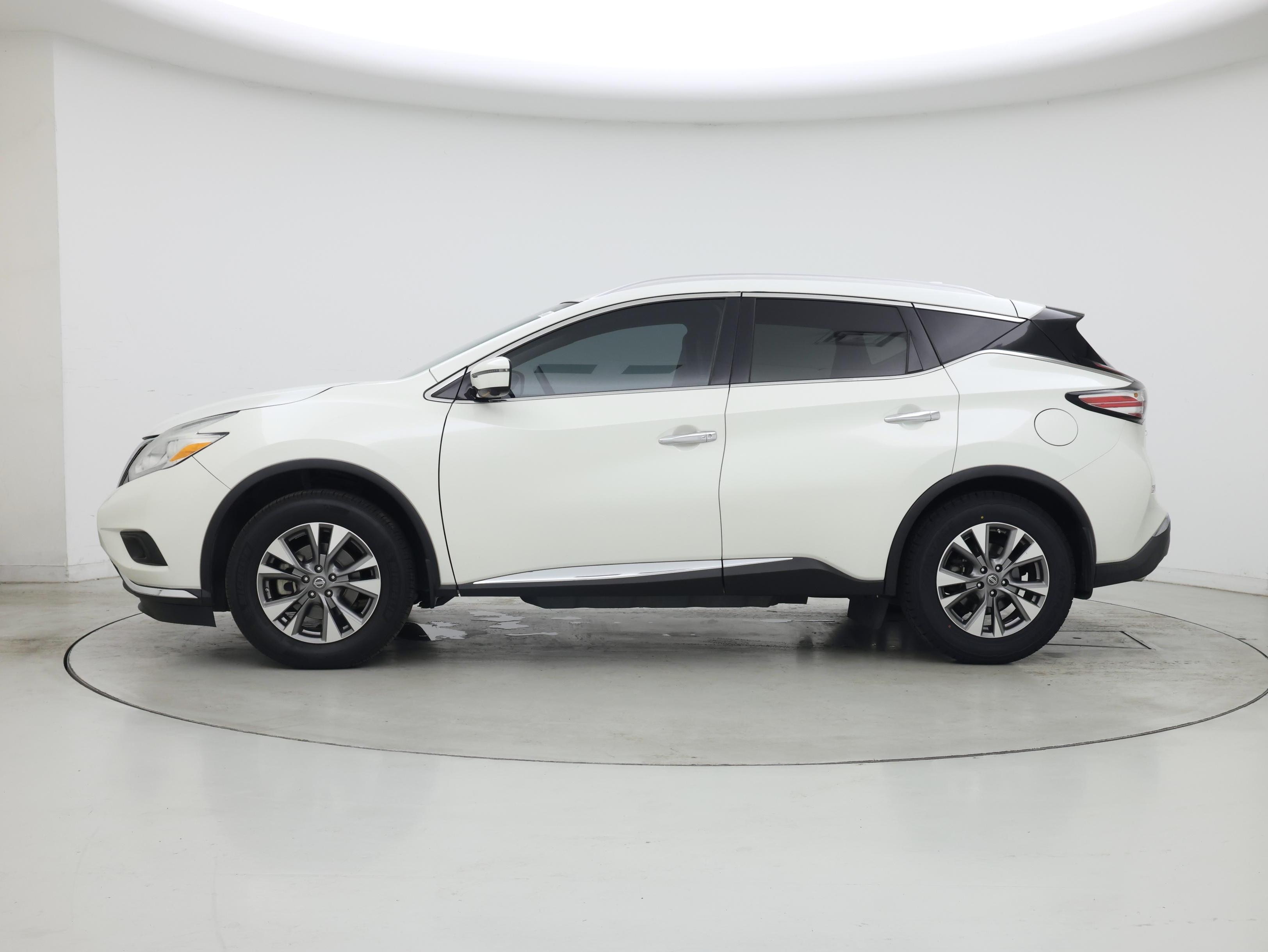 Thumbnail: 2016 Nissan Murano - 3