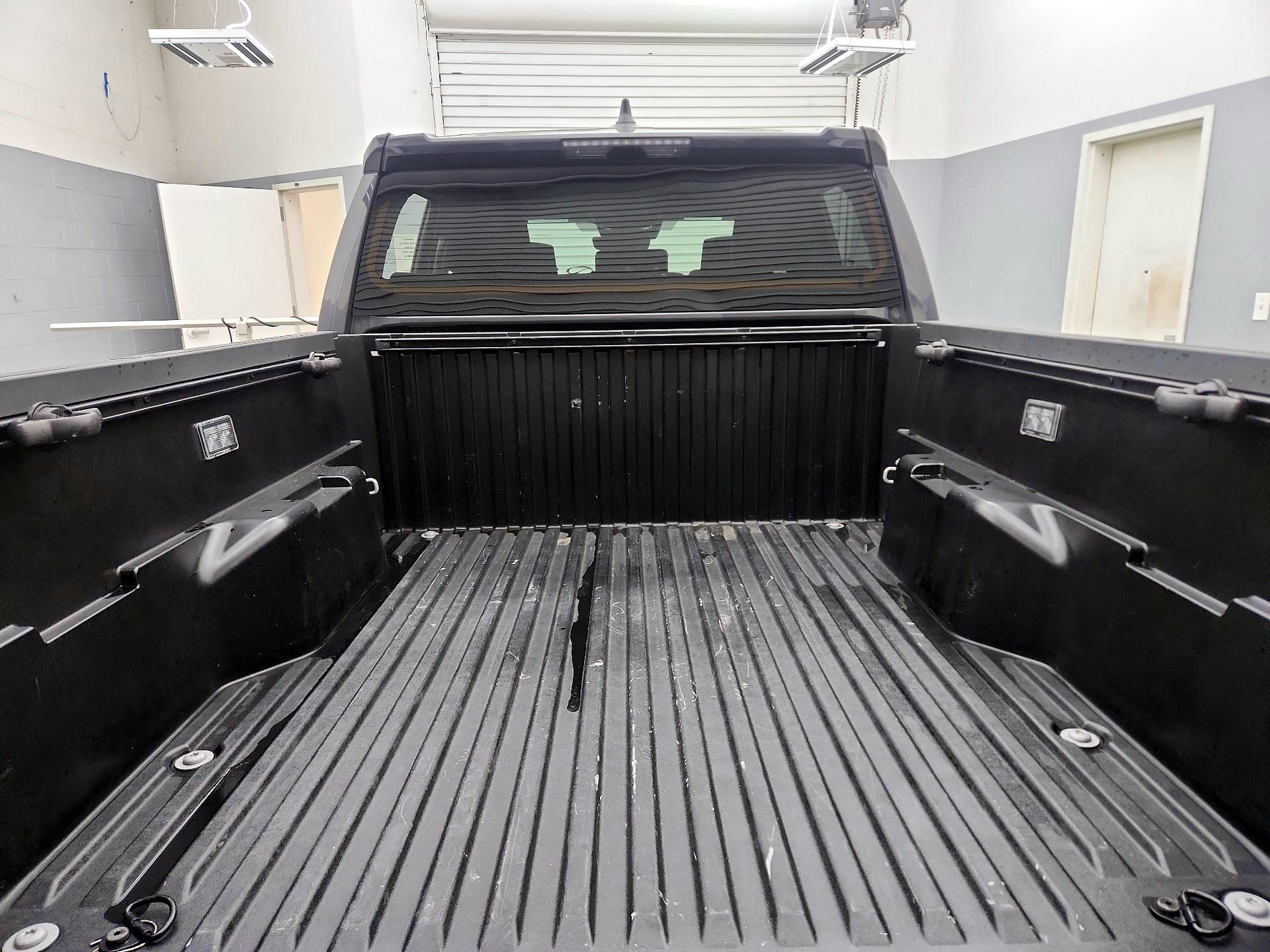 Thumbnail: 2025 Toyota Tacoma - 20