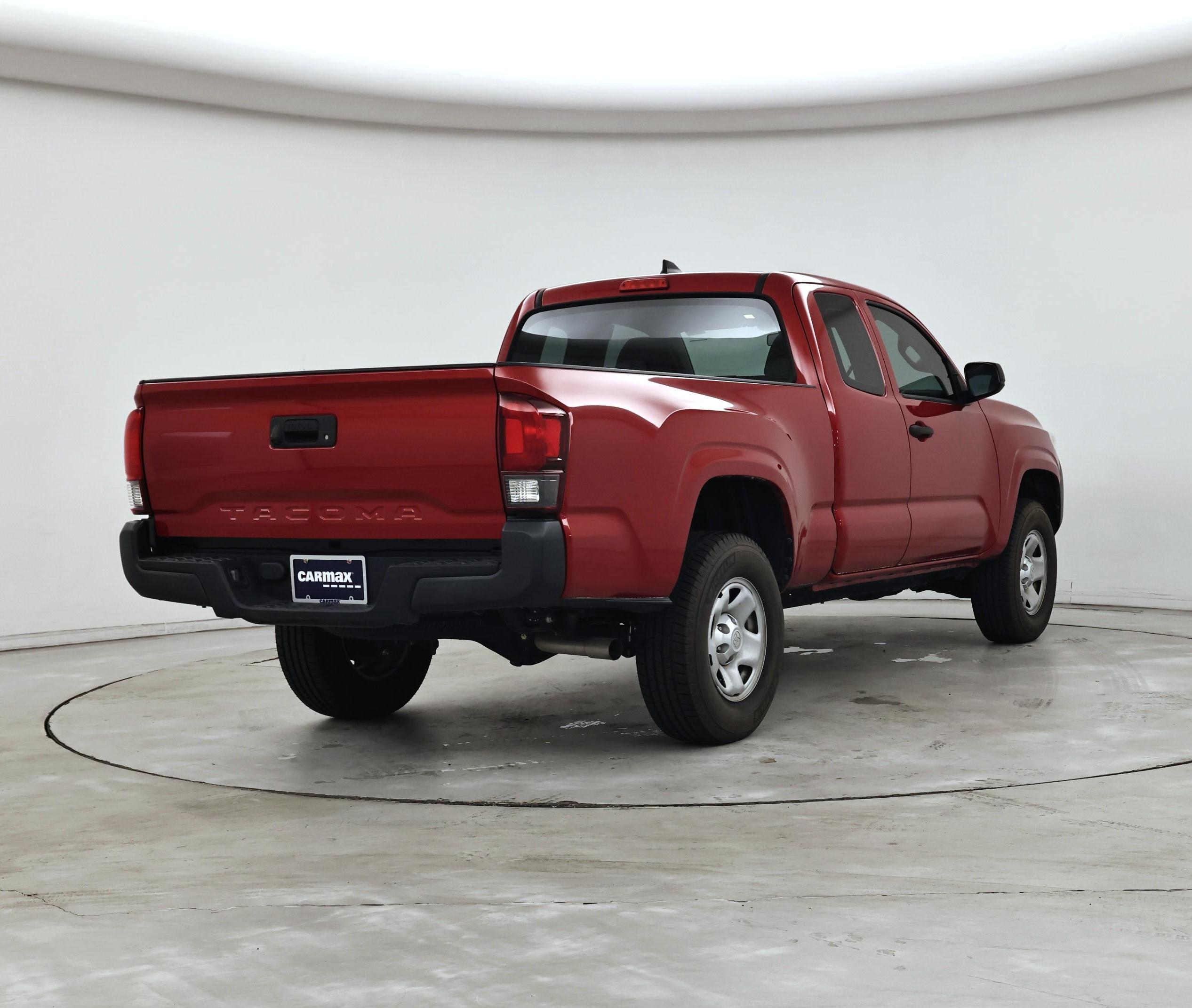 Thumbnail: 2018 Toyota Tacoma - 8