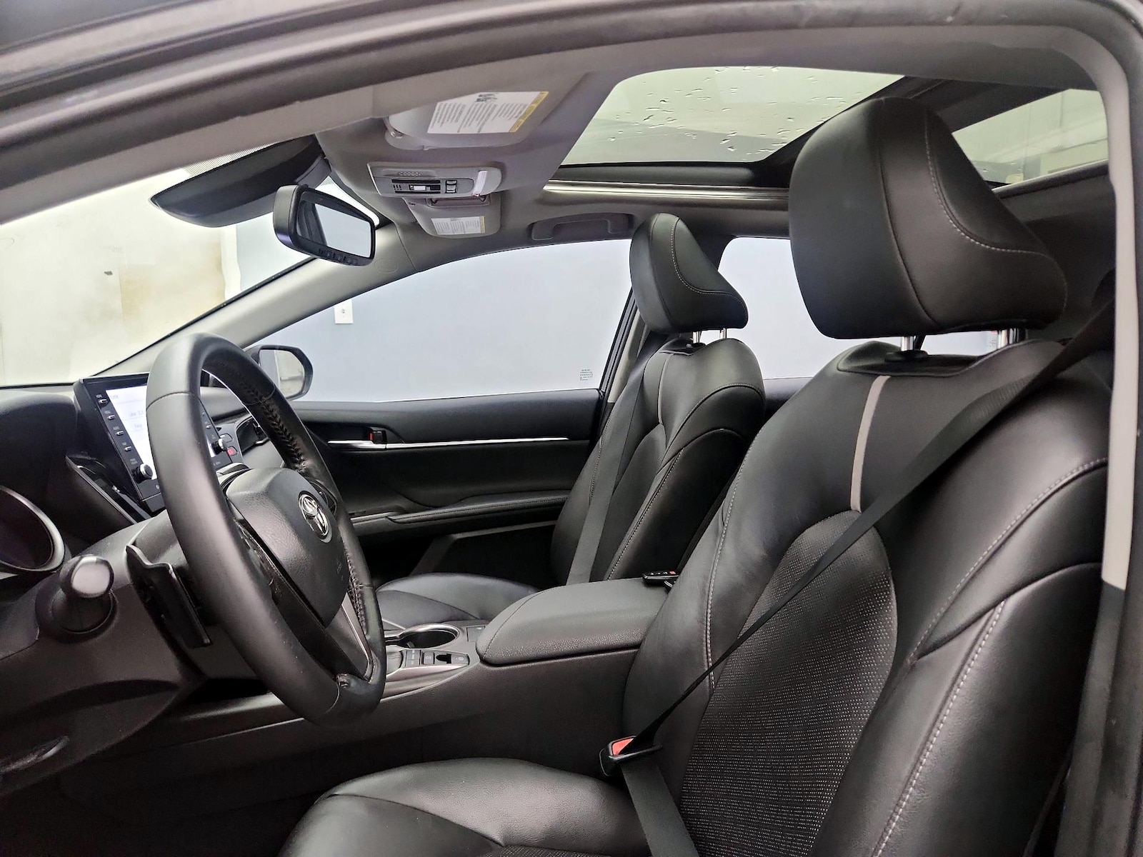 2021 Toyota Camry XSE - Photo 20