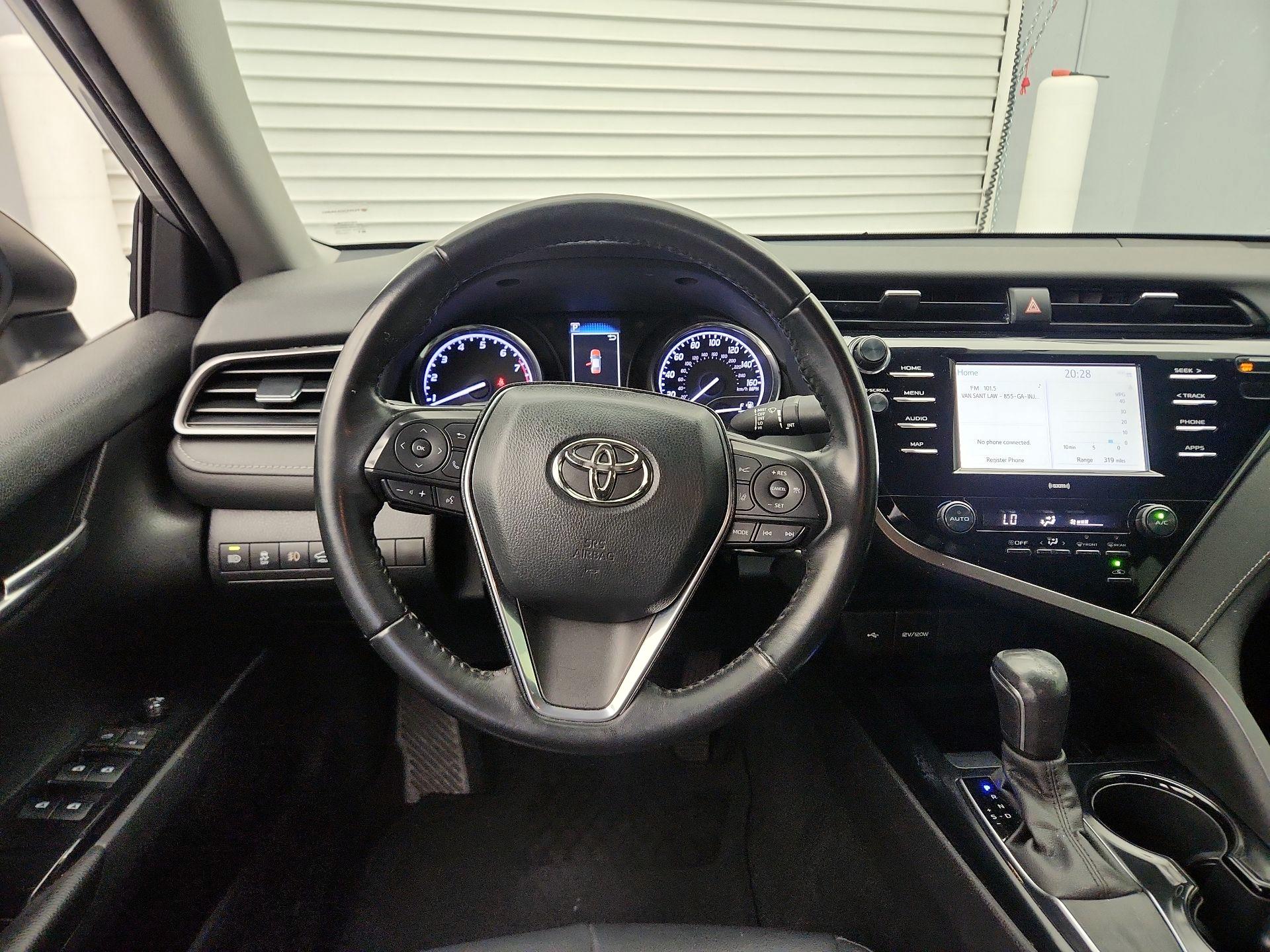 Thumbnail: 2020 Toyota Camry - 10