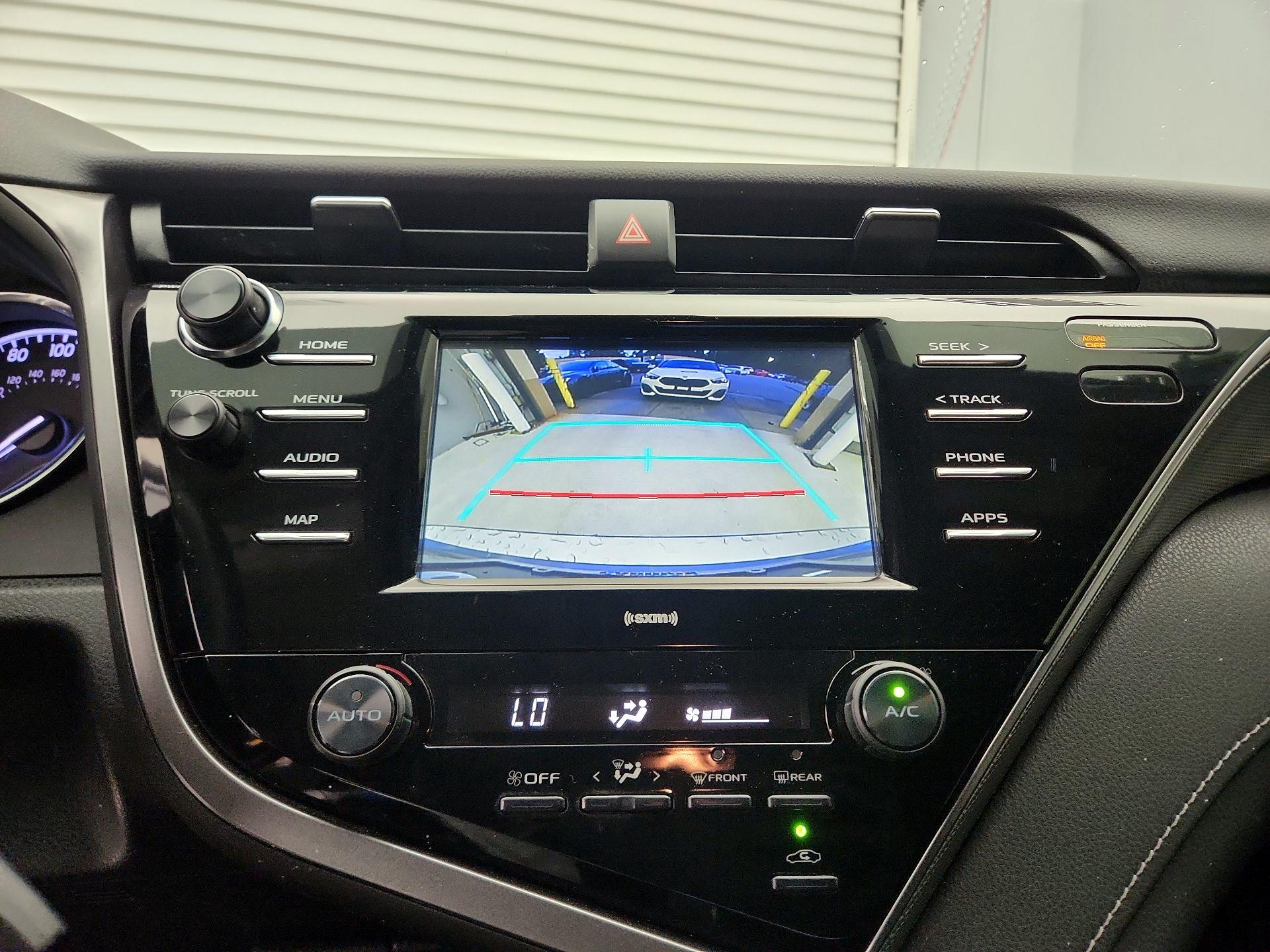 Thumbnail: 2020 Toyota Camry - 14