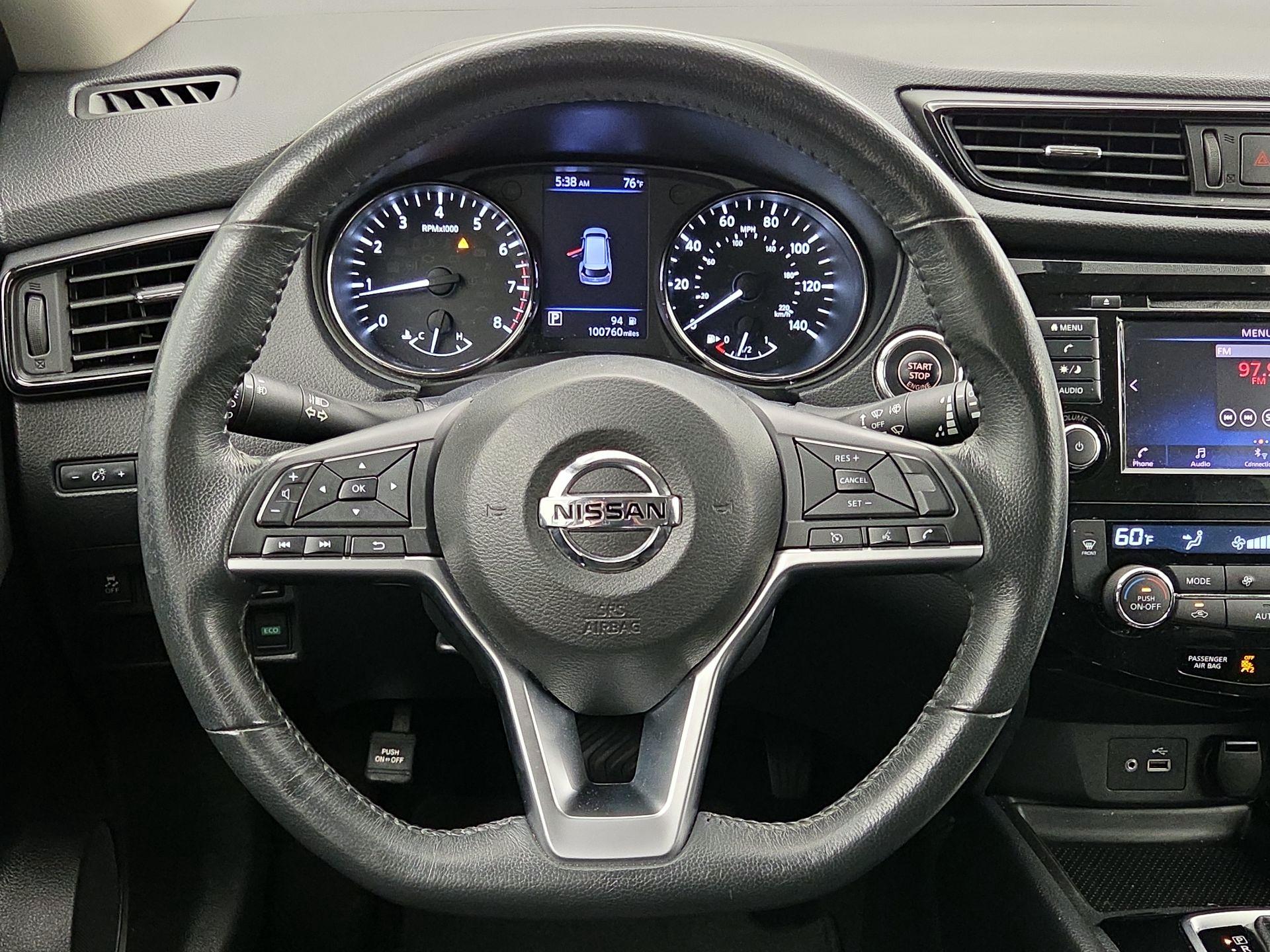 Thumbnail: 2018 Nissan Rogue - 10