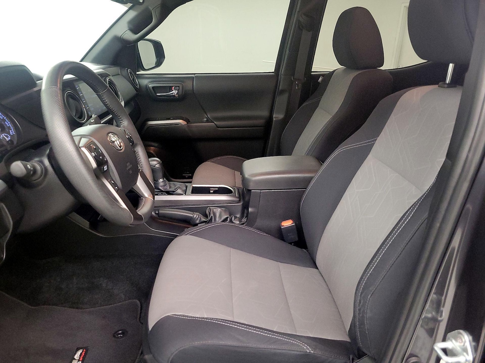 2023 Toyota Tacoma TRD Sport - Photo 12