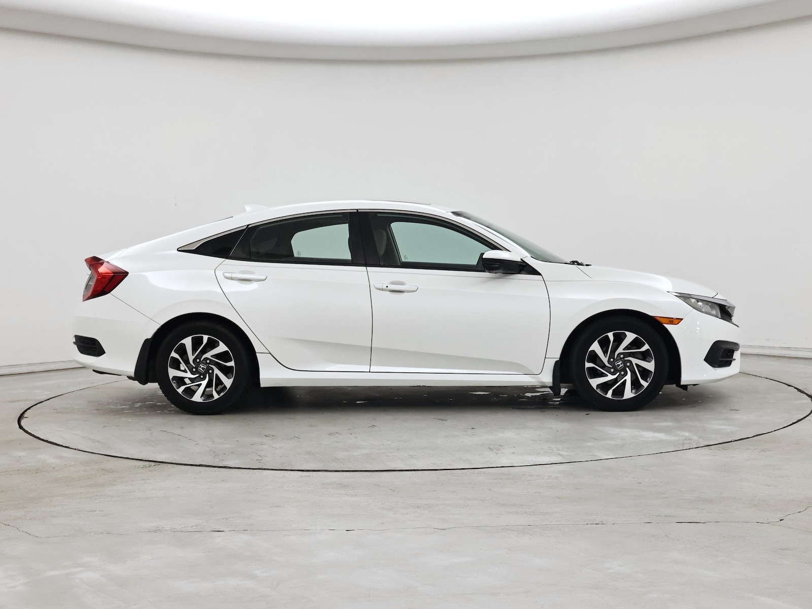 2018 Honda Civic EX - Photo 8