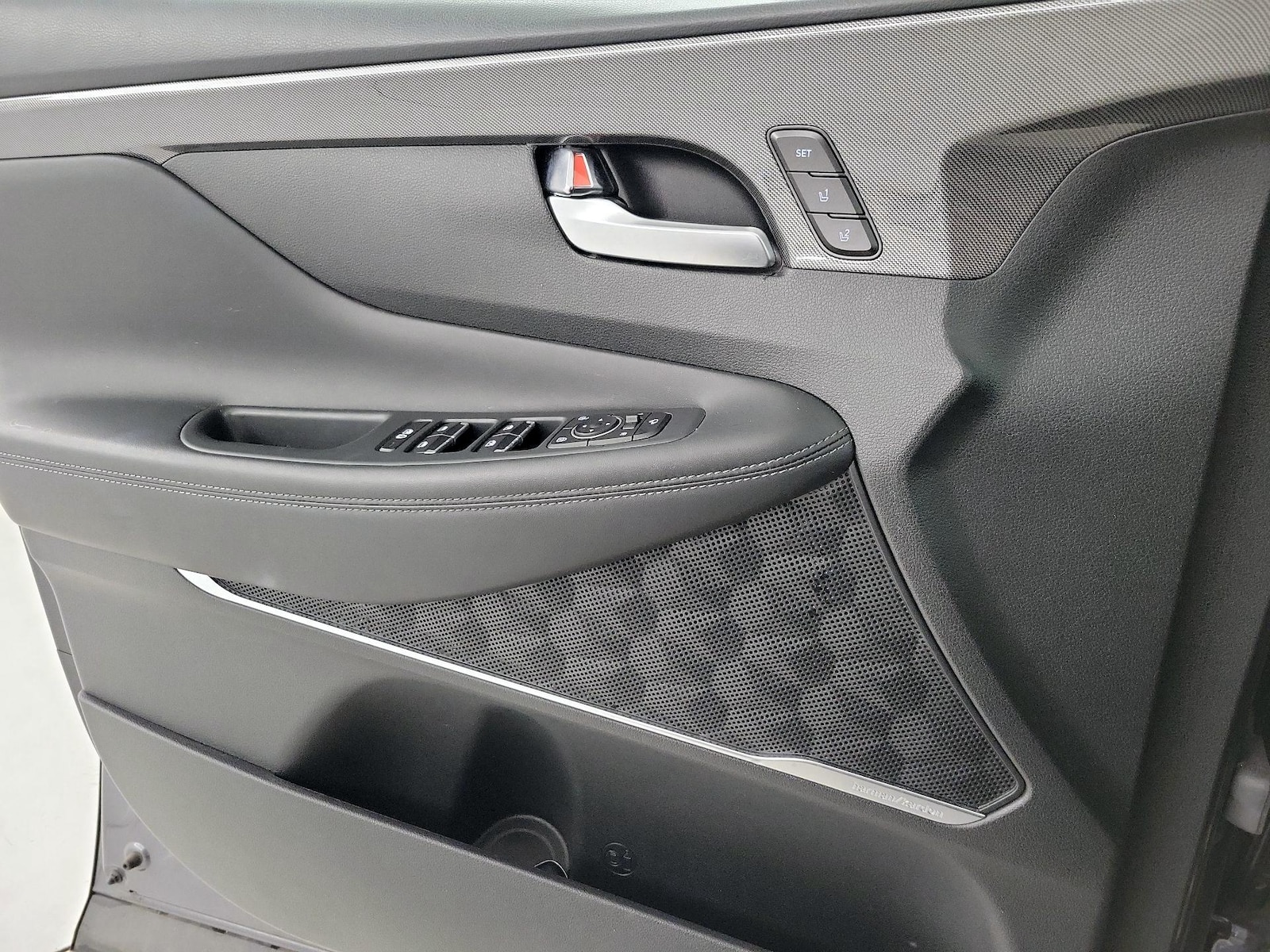 2023 Hyundai Santa Fe Limited PHEV - Photo 13