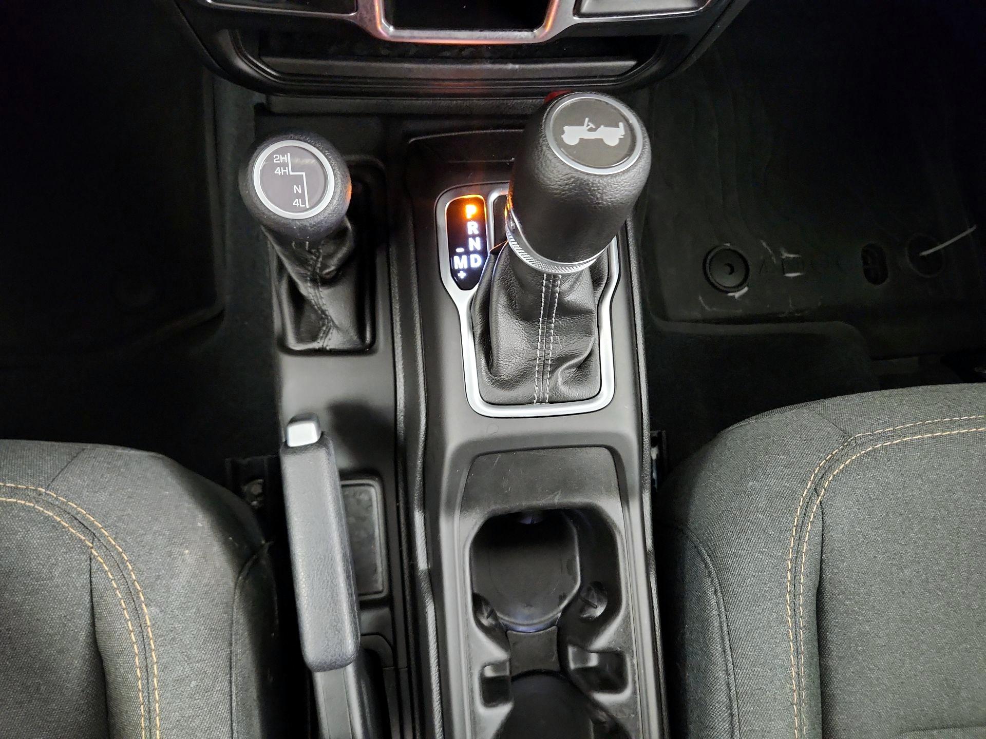 Thumbnail: 2024 Jeep Wrangler - 15