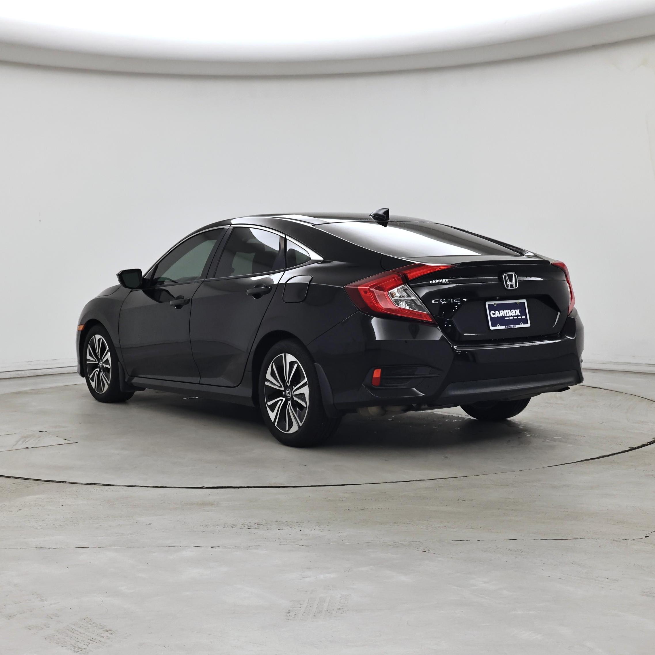 Thumbnail: 2017 Honda Civic - 2