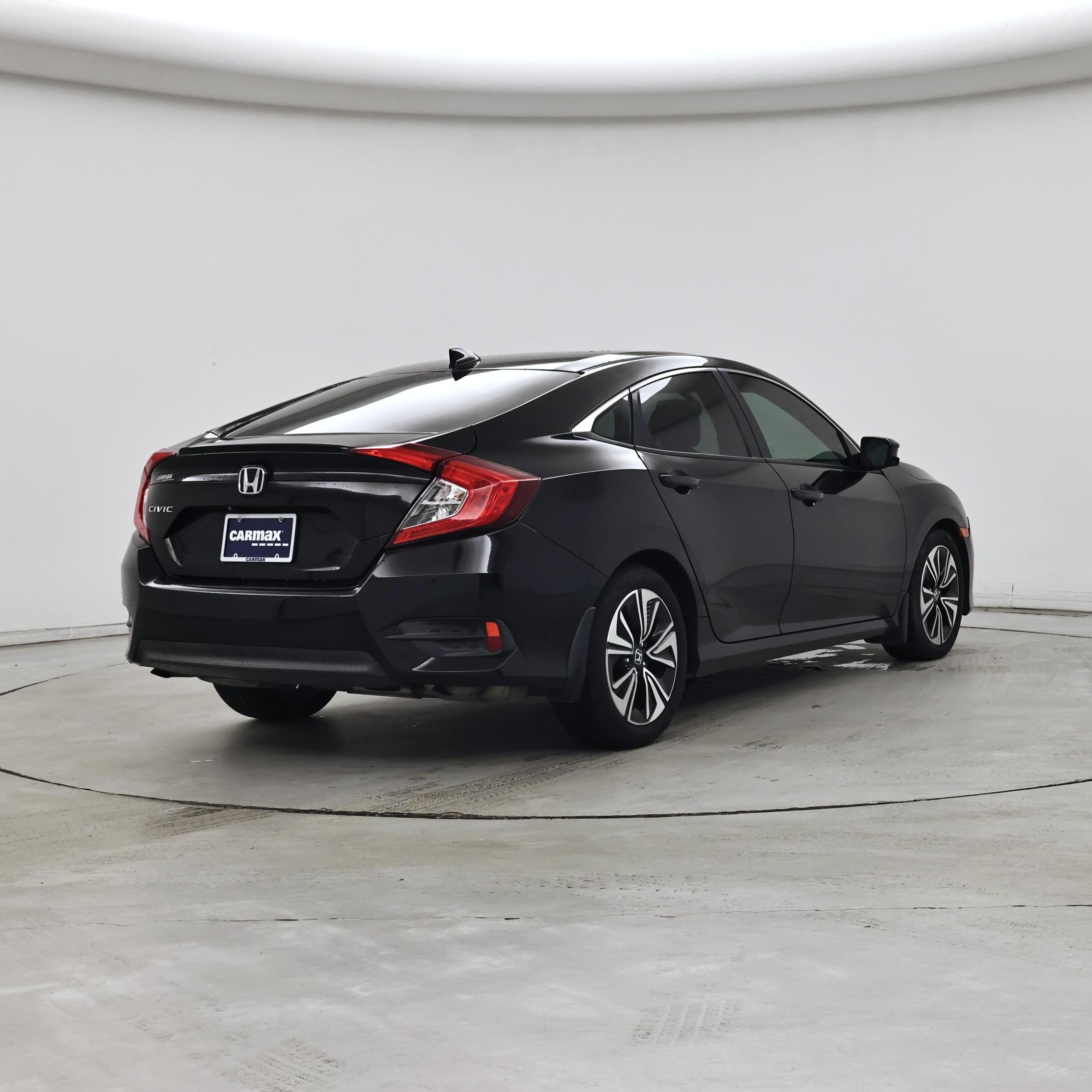 Thumbnail: 2017 Honda Civic - 8