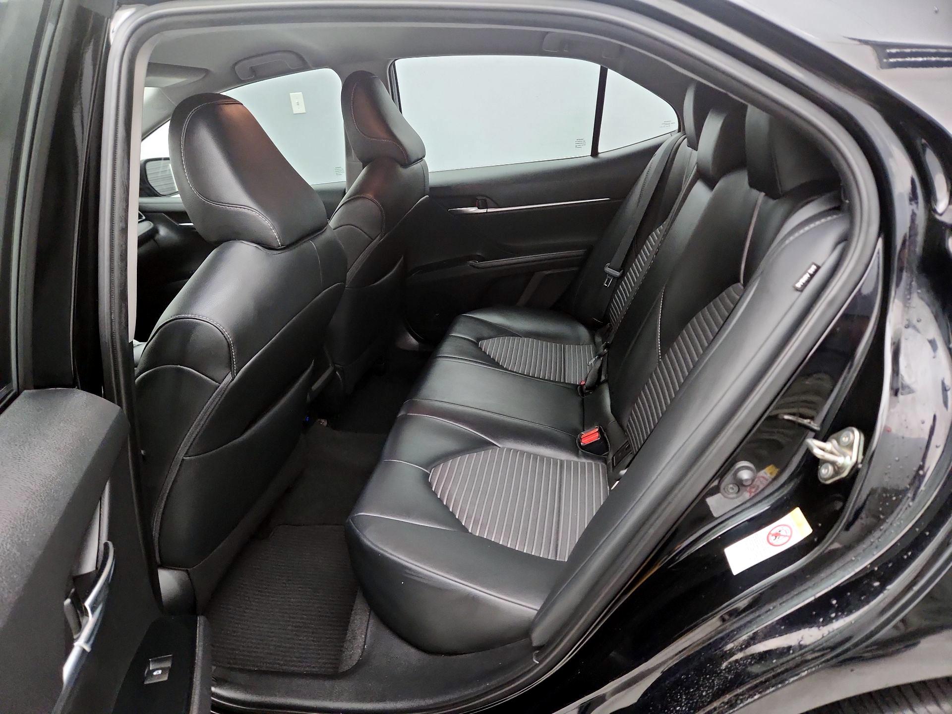 Thumbnail: 2019 Toyota Camry - 19