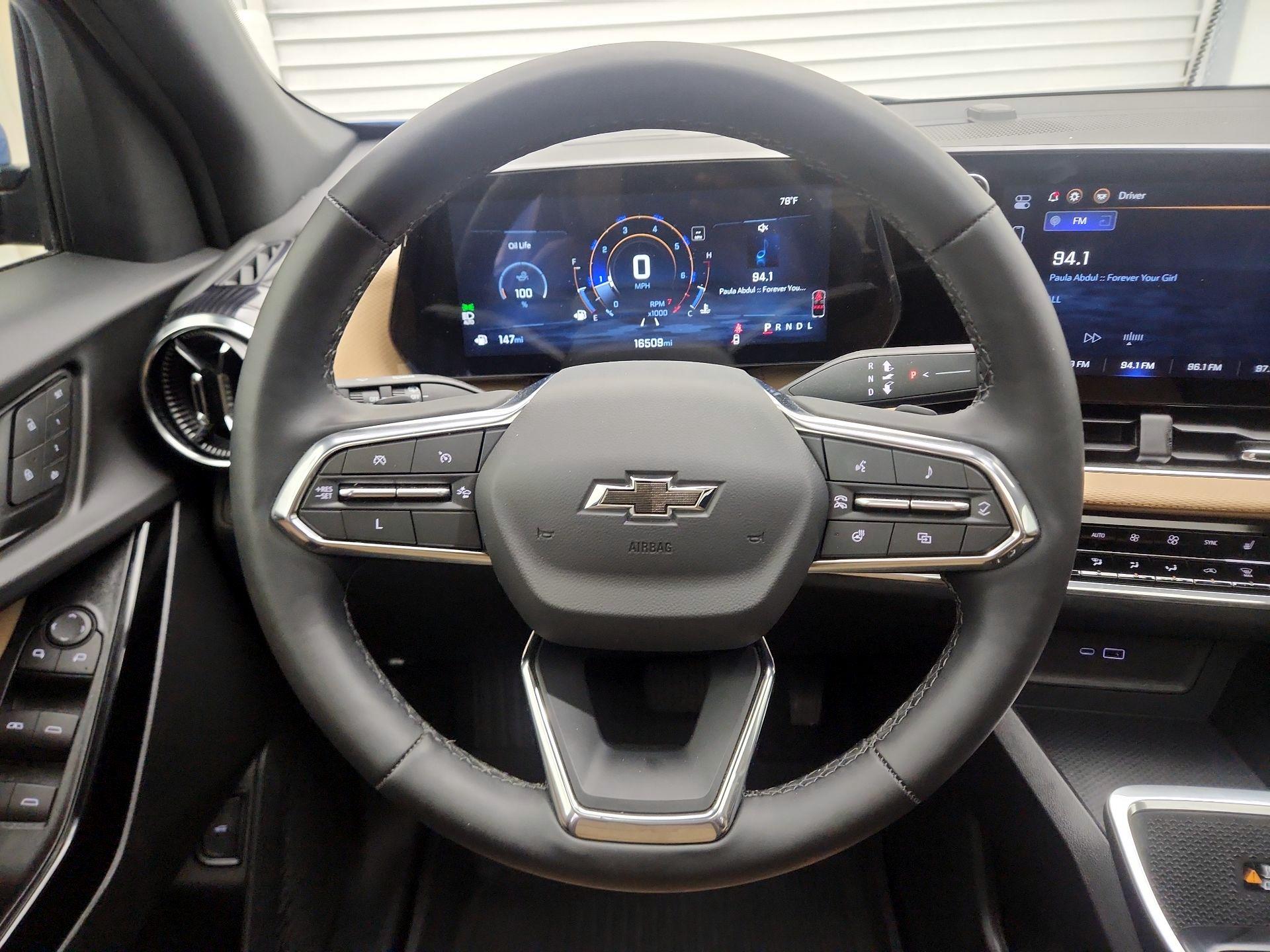 Thumbnail: 2025 Chevrolet Equinox - 10